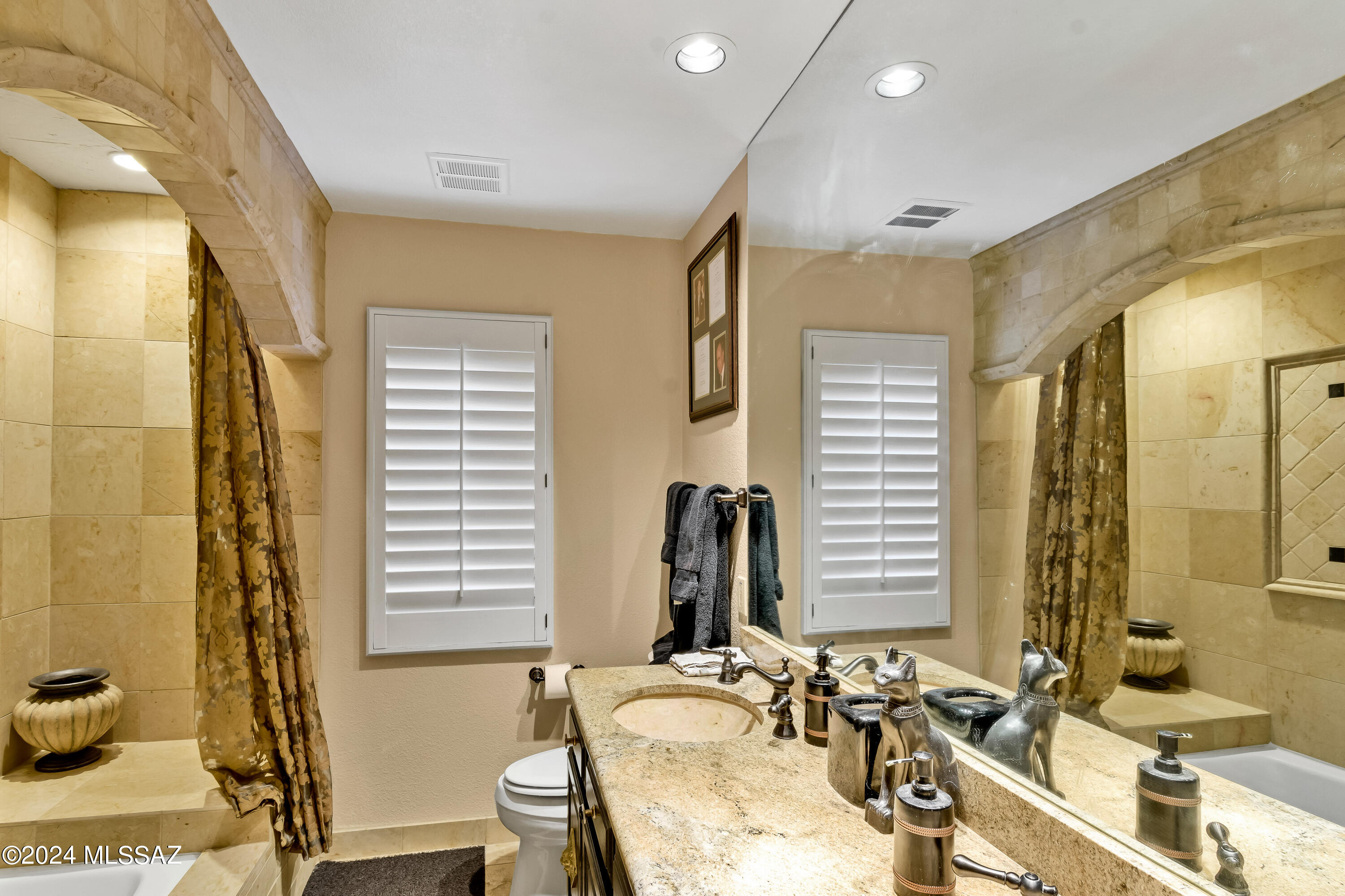 Riverbend - Sabino Canyon Road  (1-97) - Residential
