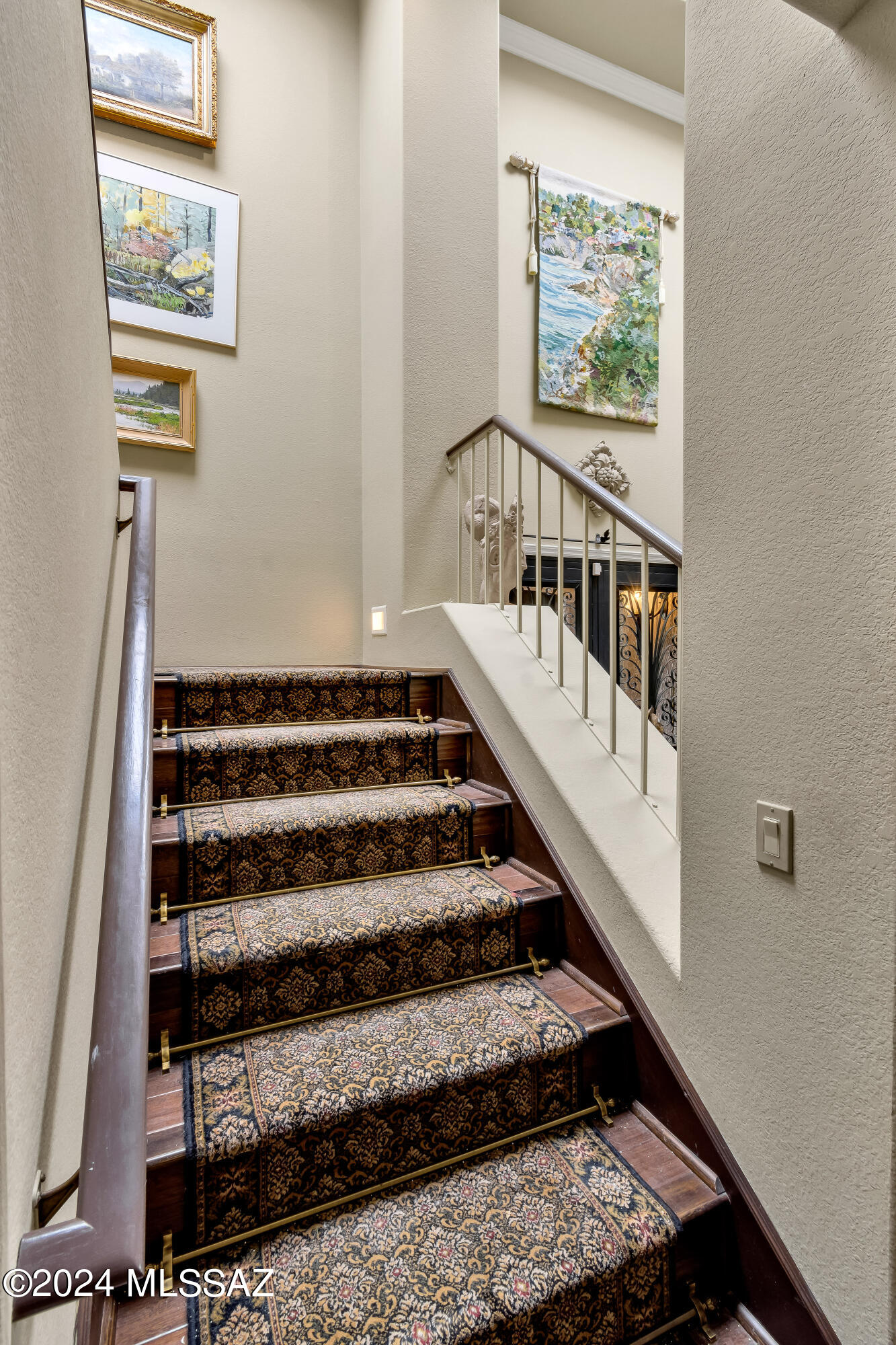 Riverbend - Sabino Canyon Road  (1-97) - Residential