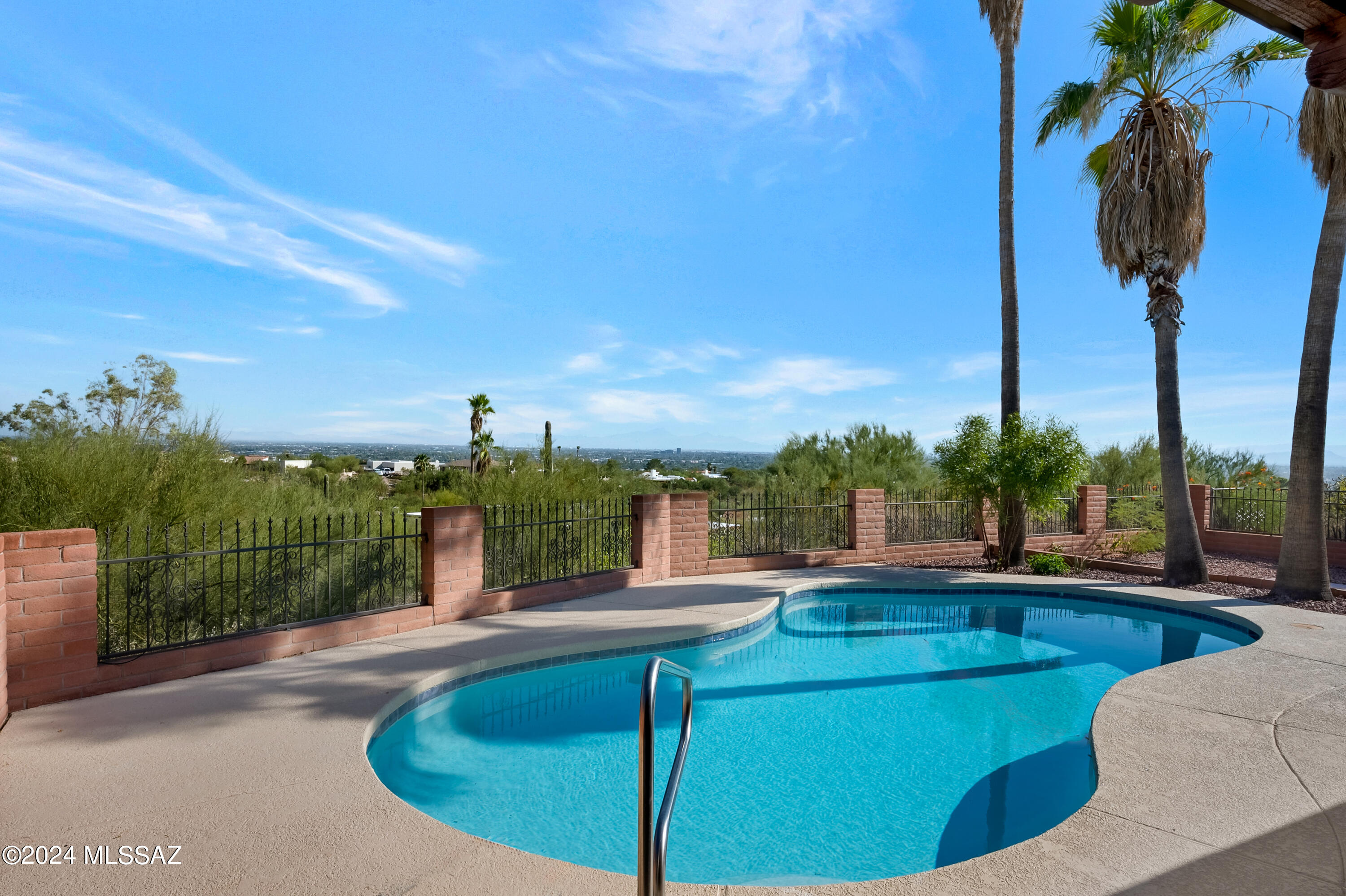 Heatherwood Hills (73-277) - Residential