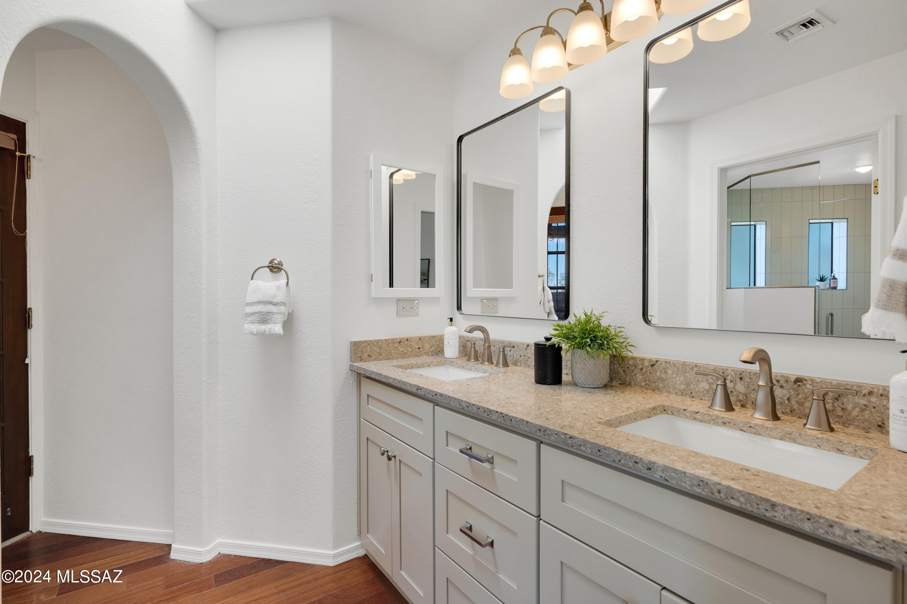 Heatherwood Hills (73-277) - Residential