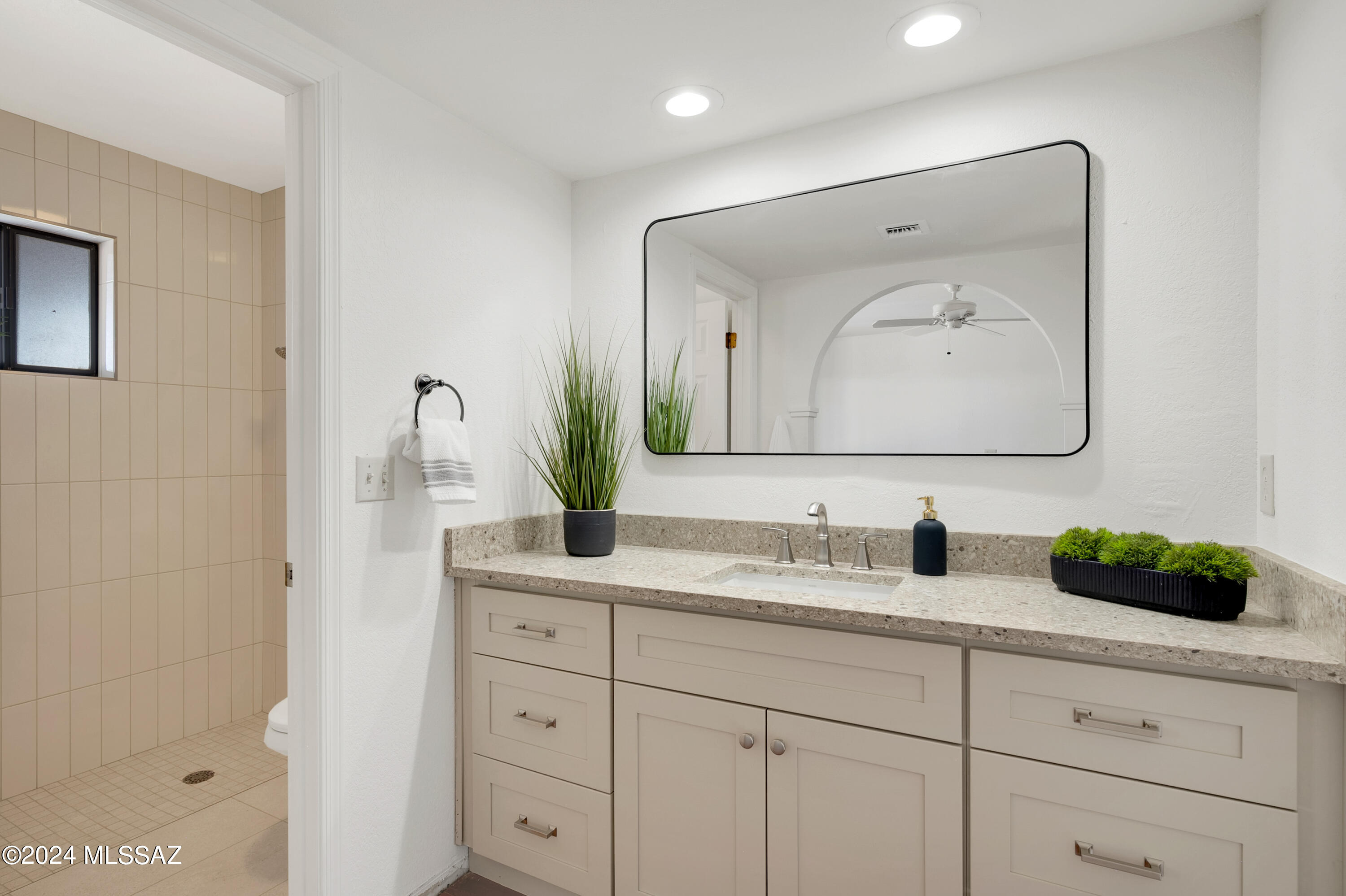 Heatherwood Hills (73-277) - Residential