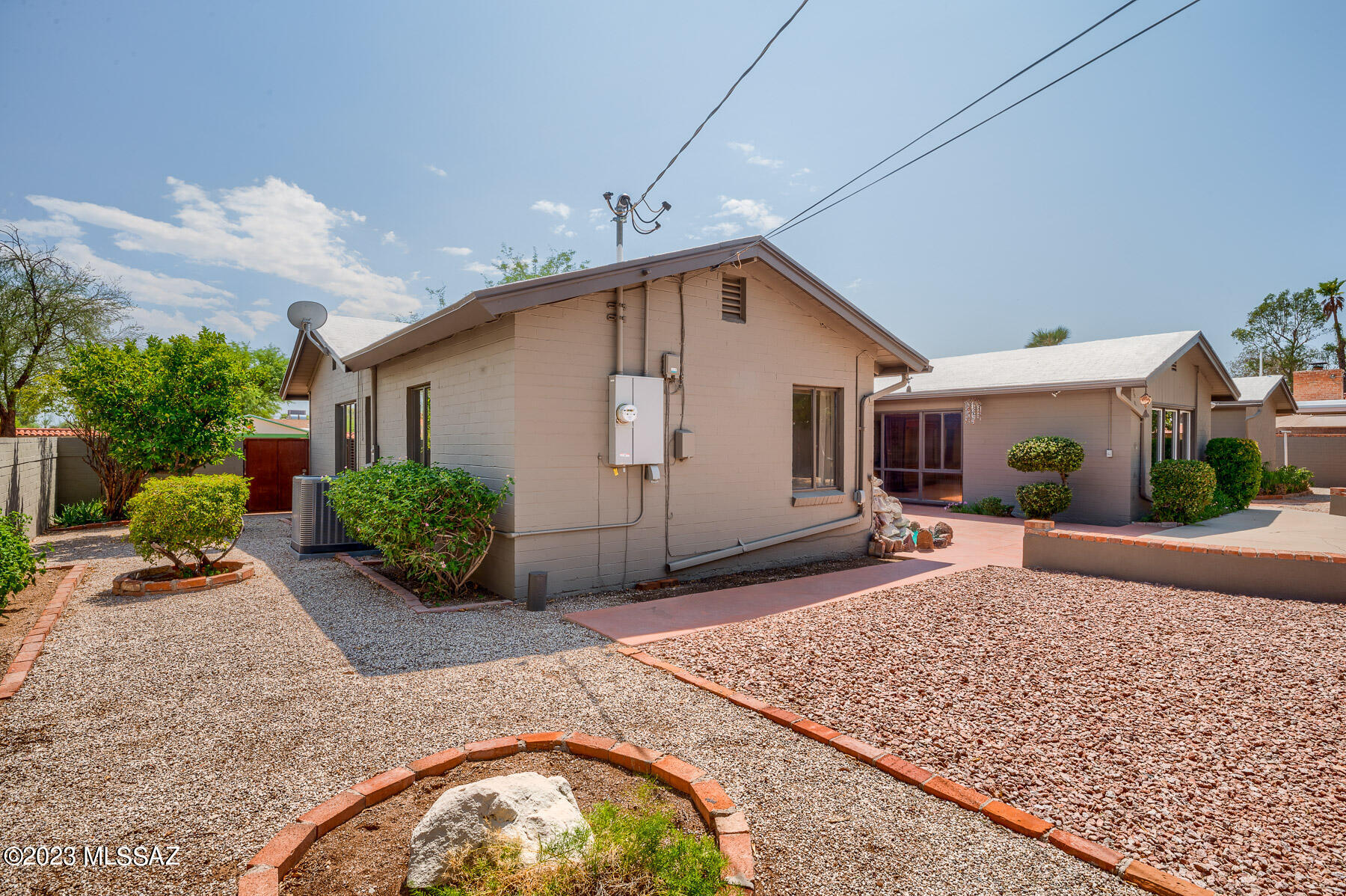 Country Club Heights - Residential