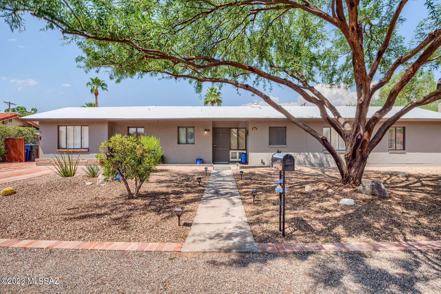 Country Club Heights - Residential