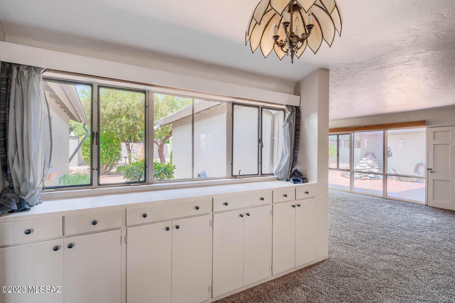 Country Club Heights - Residential