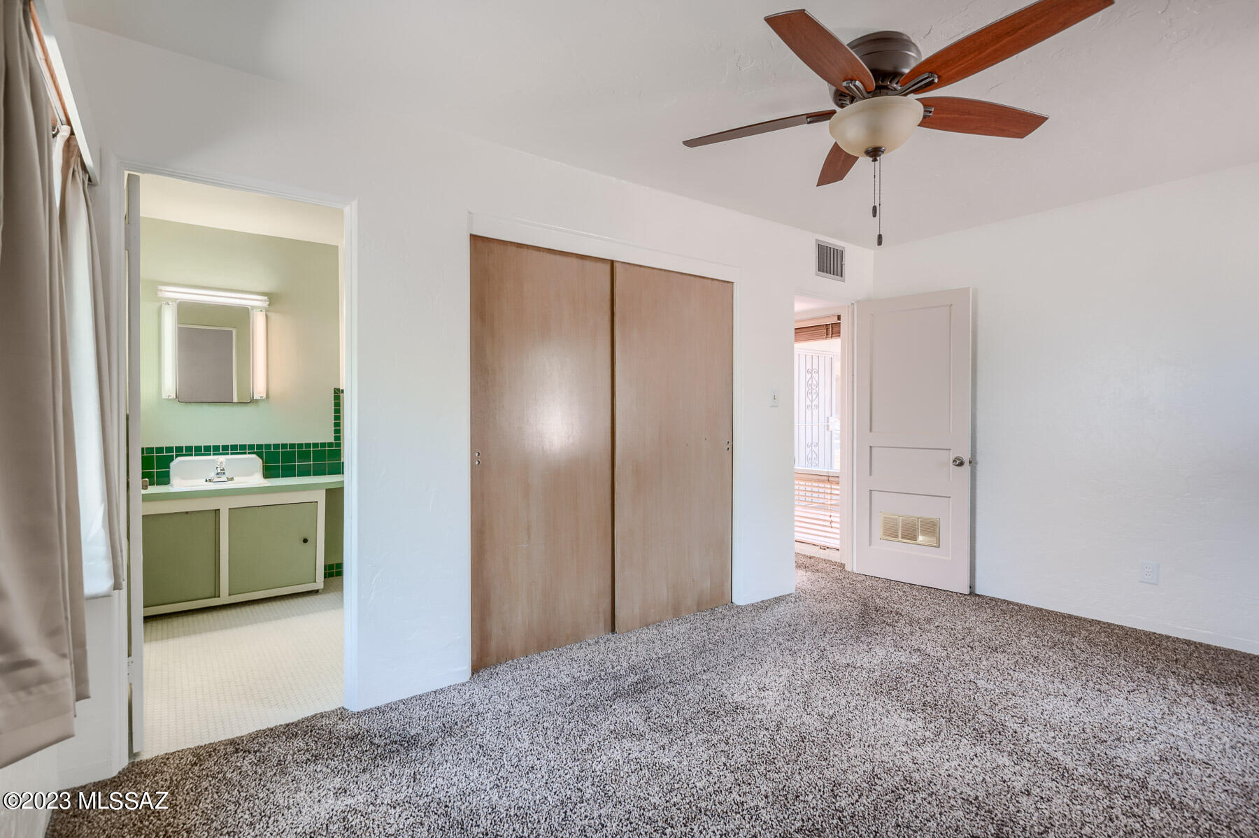 Country Club Heights - Residential