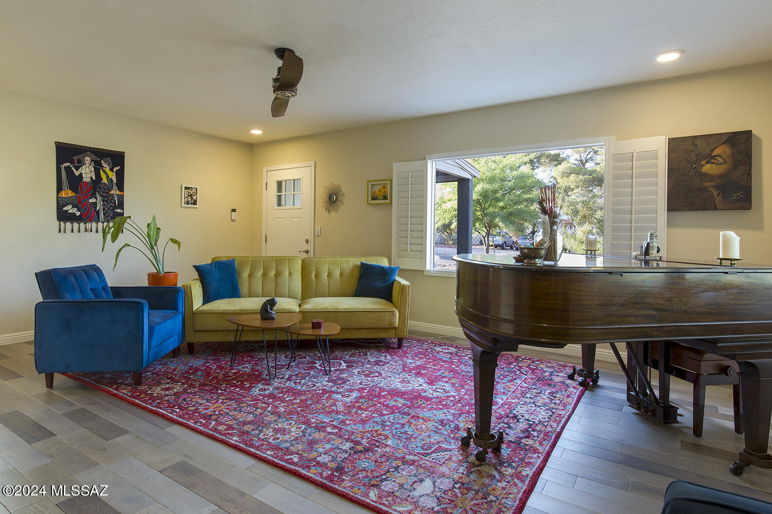 Broadway Manor - Residential