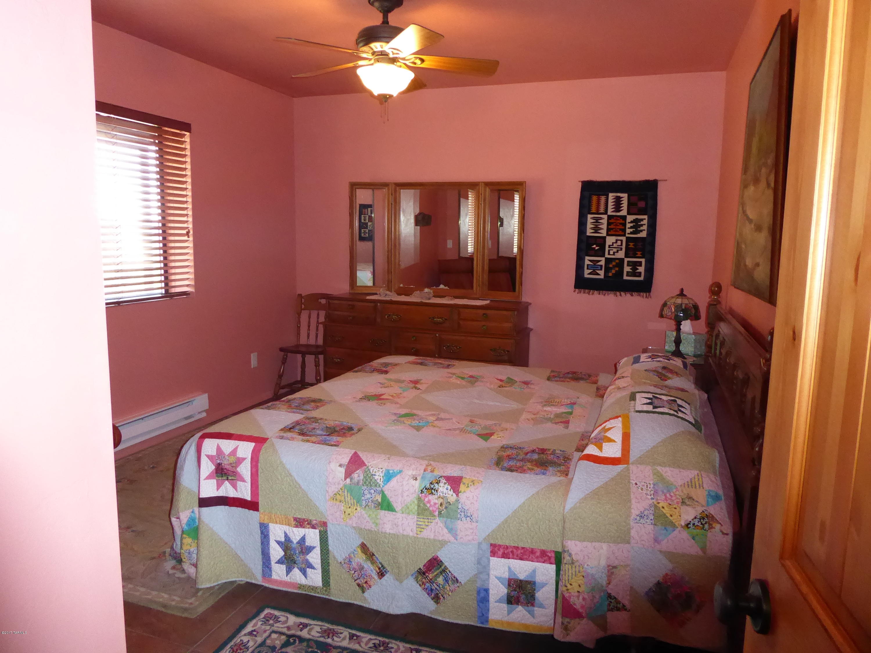 Loma Sabino Pines - Residential