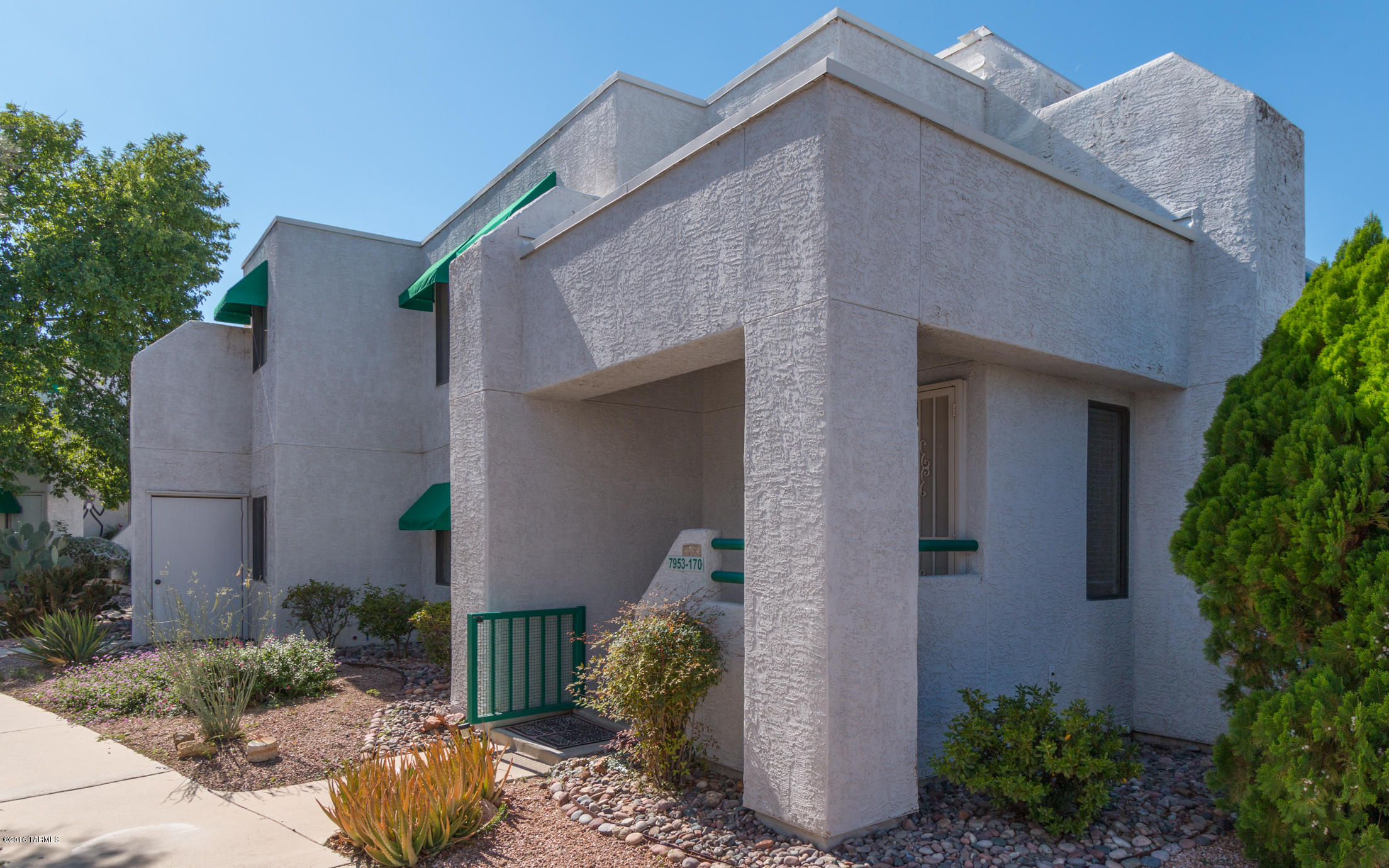 Summertree Condominiums (1-224) - Residential