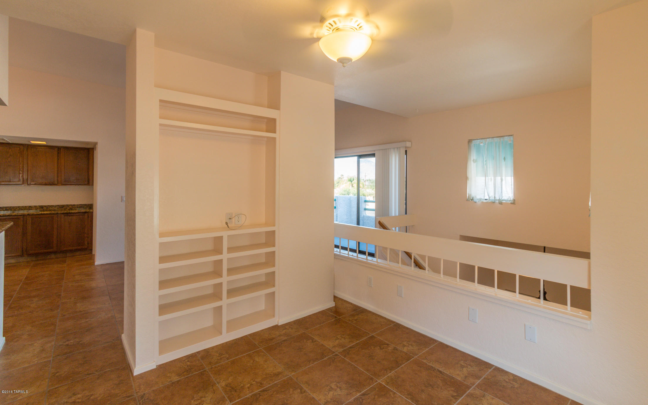 Summertree Condominiums (1-224) - Residential