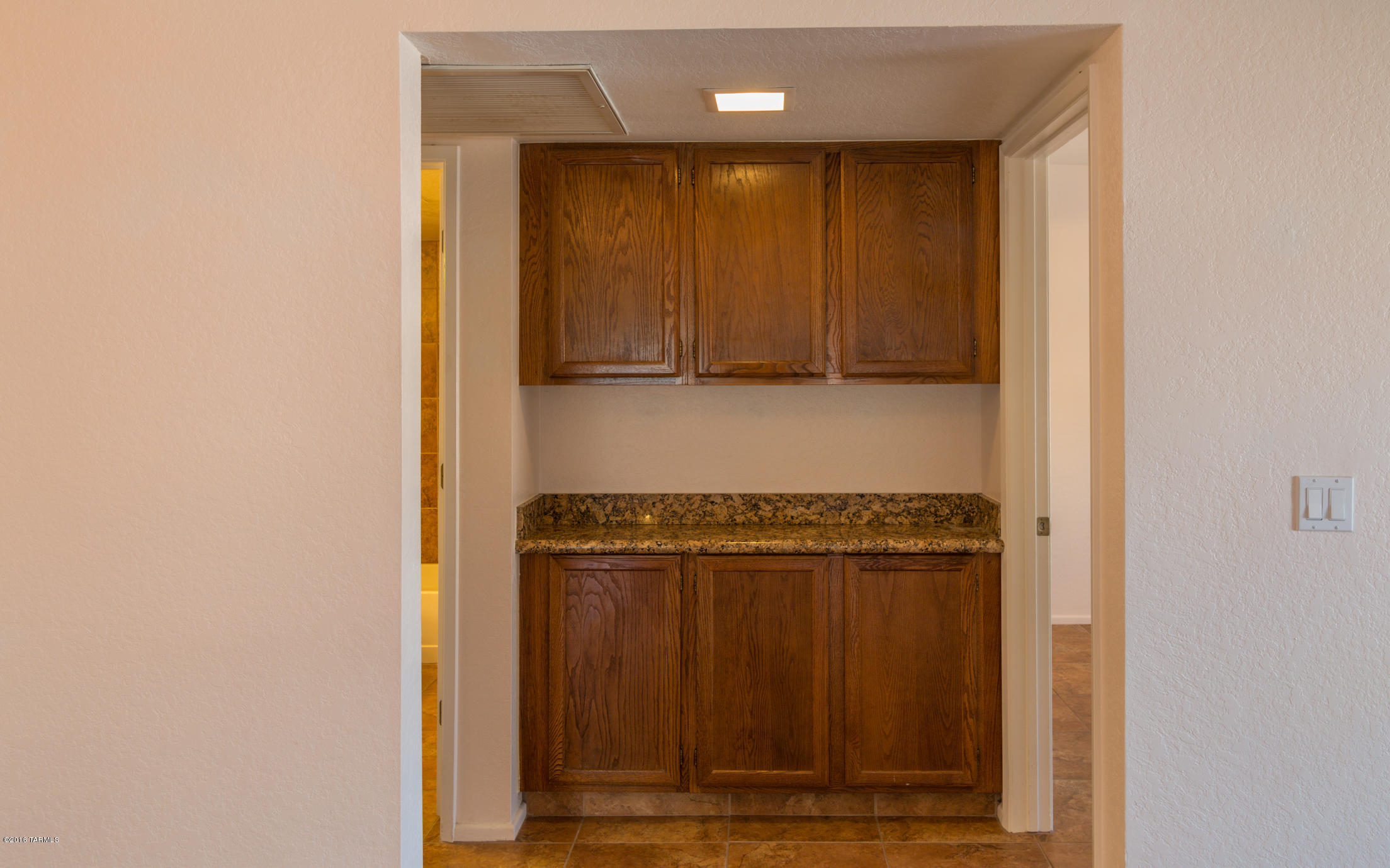 Summertree Condominiums (1-224) - Residential
