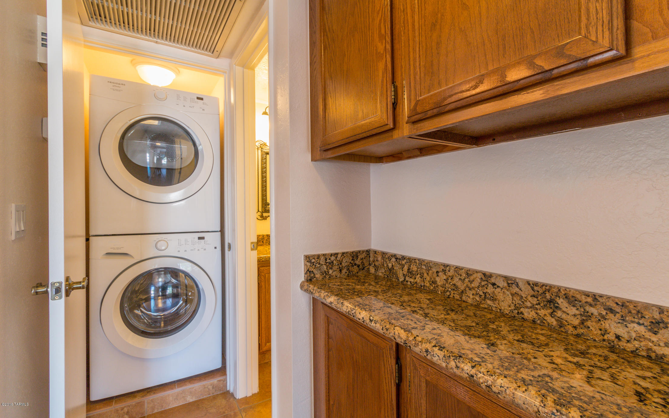Summertree Condominiums (1-224) - Residential