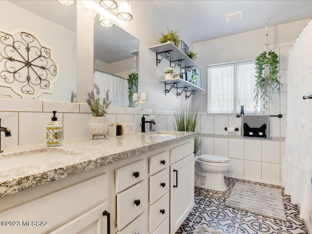 Broadmoor - Residential