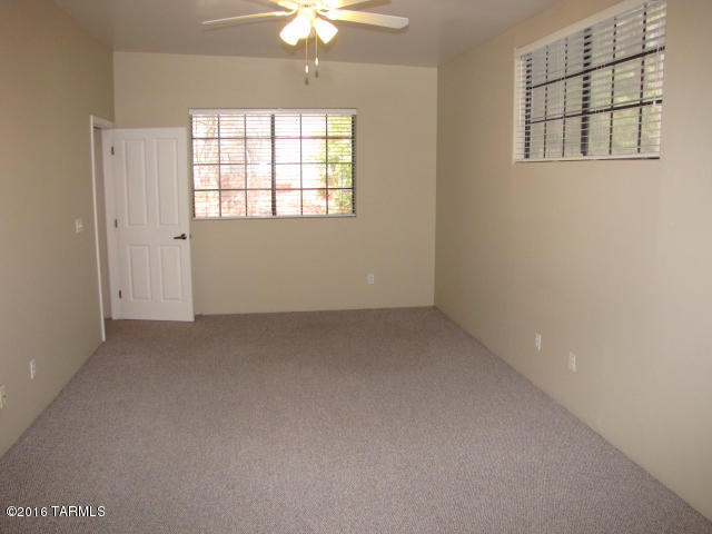 River At North Campbell (1-59) - Residential Lease