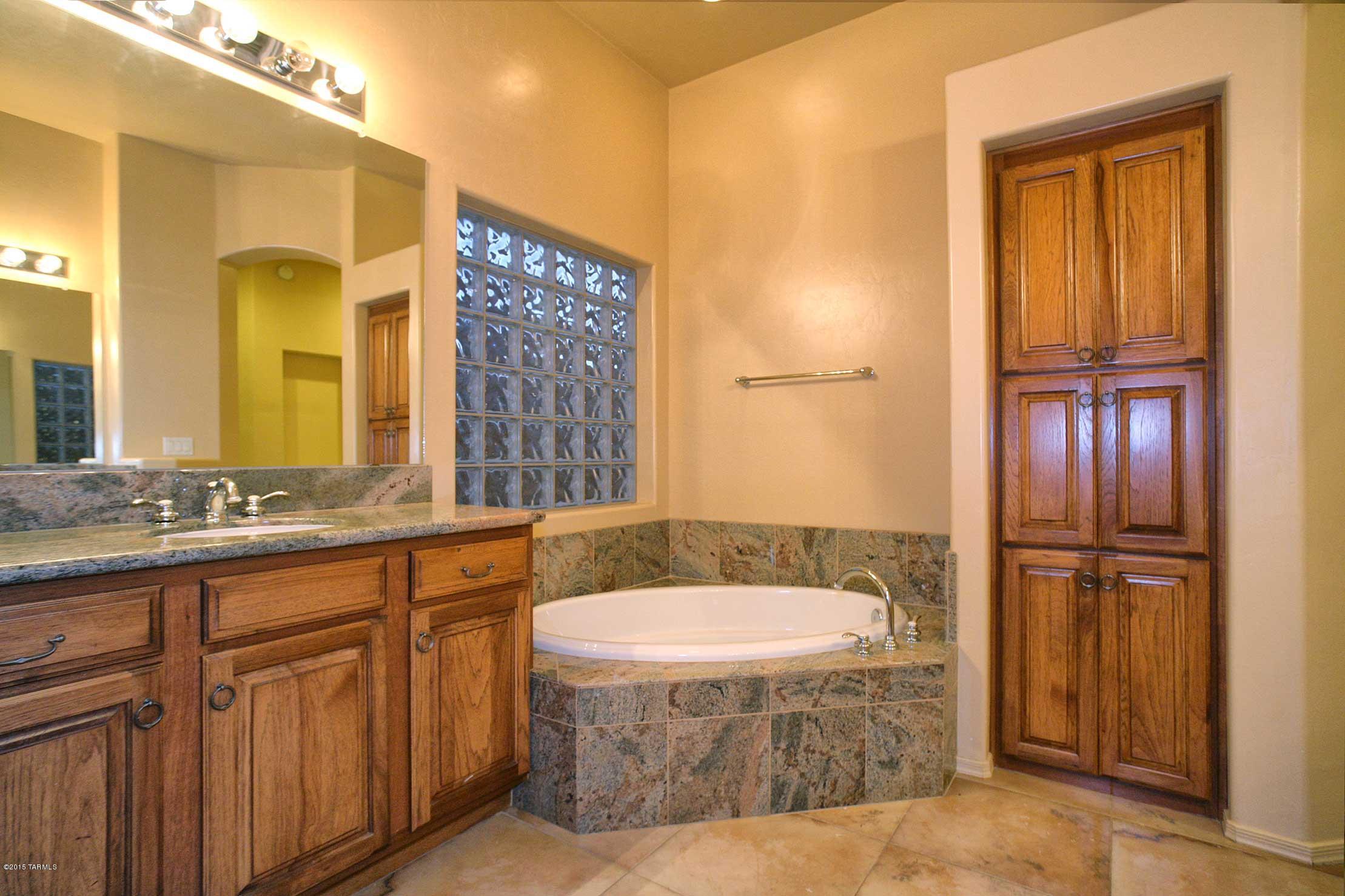 Village 1 At the Villages of La Paloma - Residential Lease