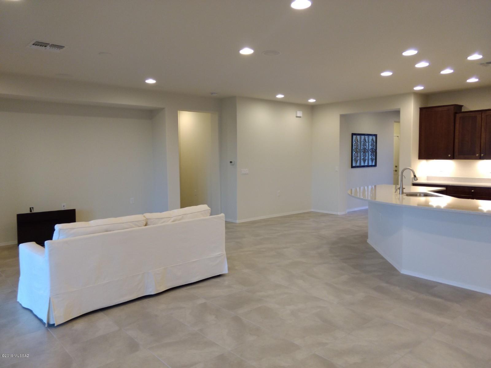 Del Webb at Rancho Del Lago Phase II SQ20112850077 - Residential