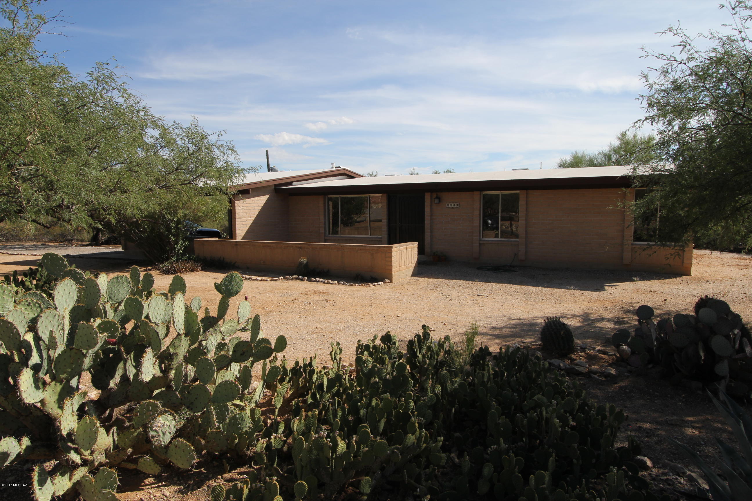 Rancho Sierra  (1-100) - Residential