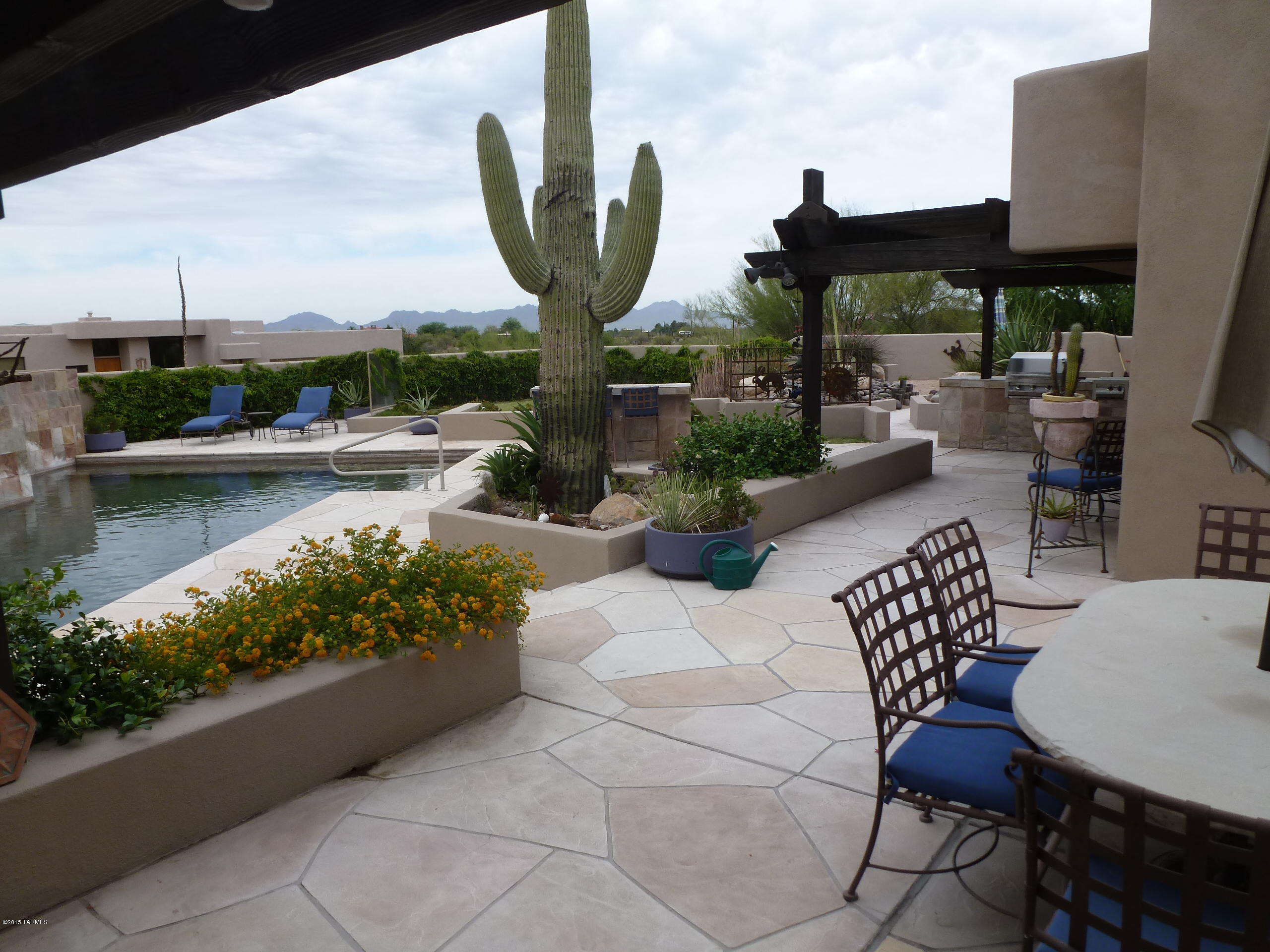 Village On Hacienda Del Sol - Residential