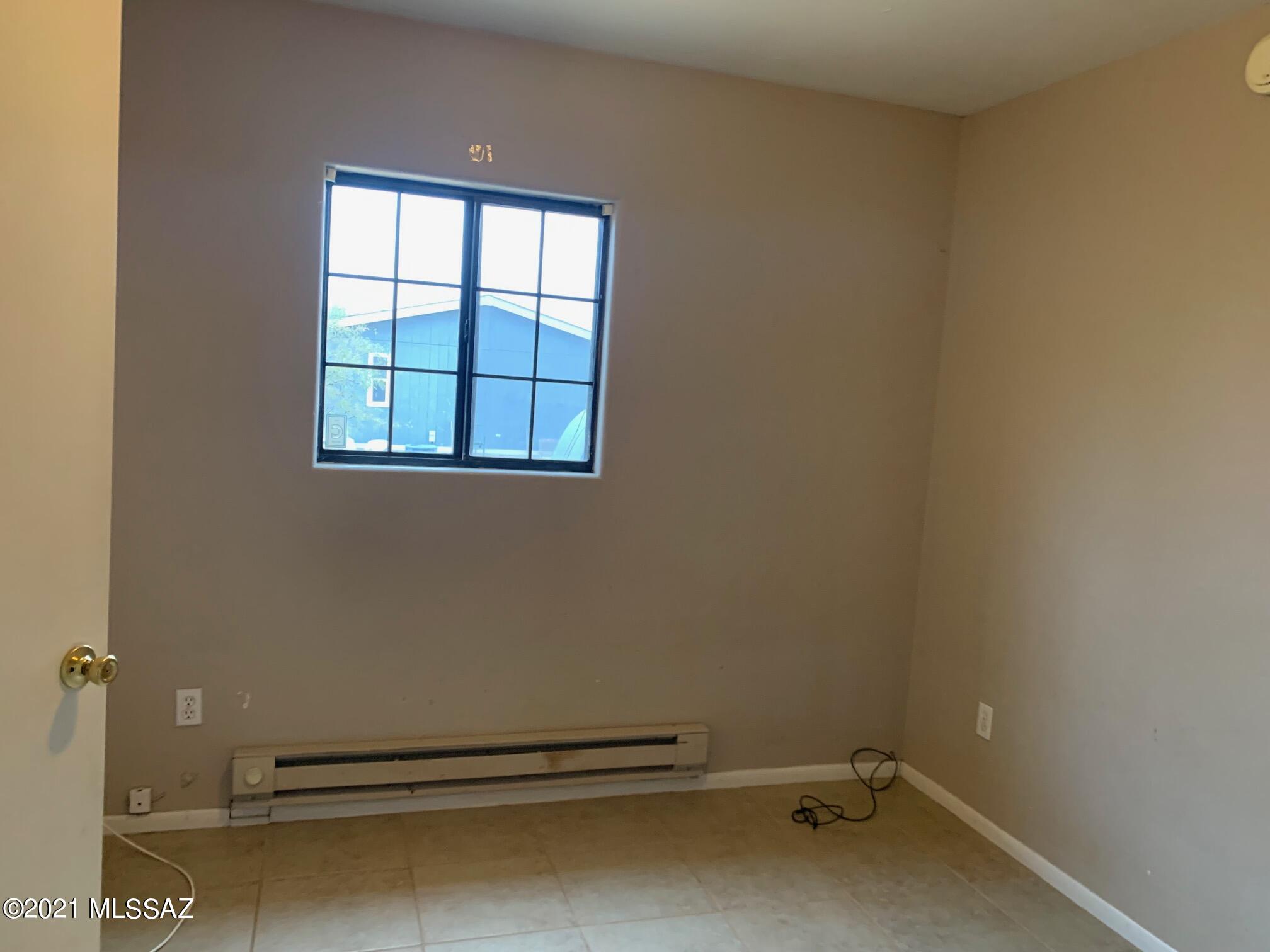 Mescal Lakes - Residential