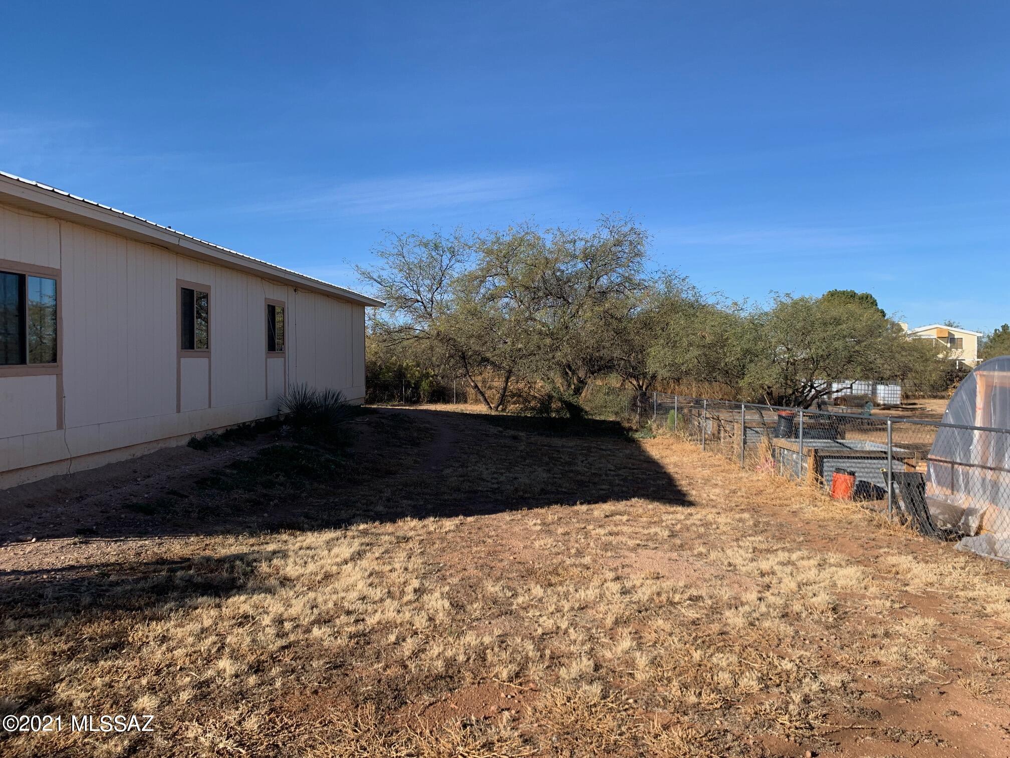 Mescal Lakes - Residential