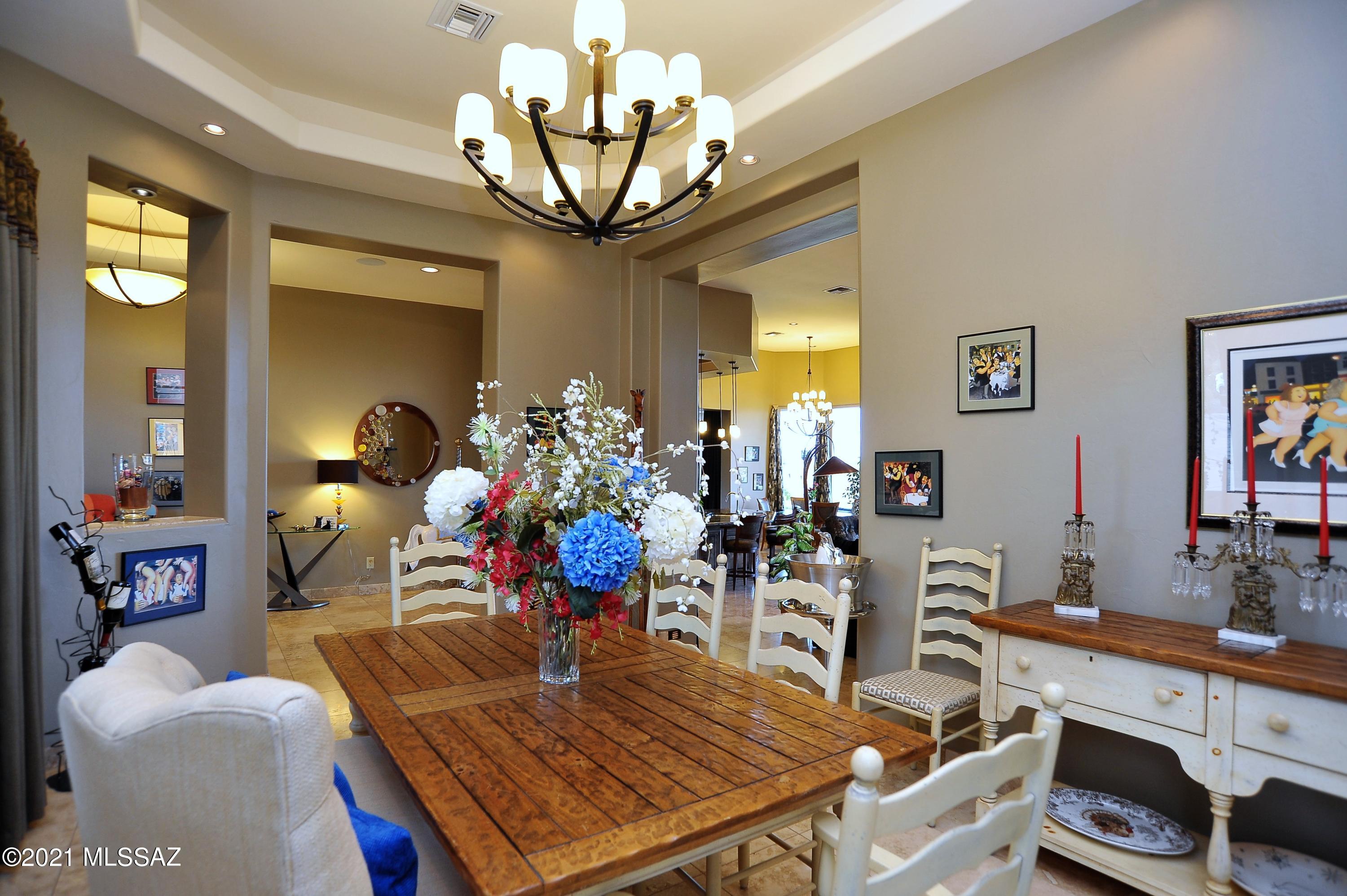 Los Arroyos Del Oeste (1-84) - Residential
