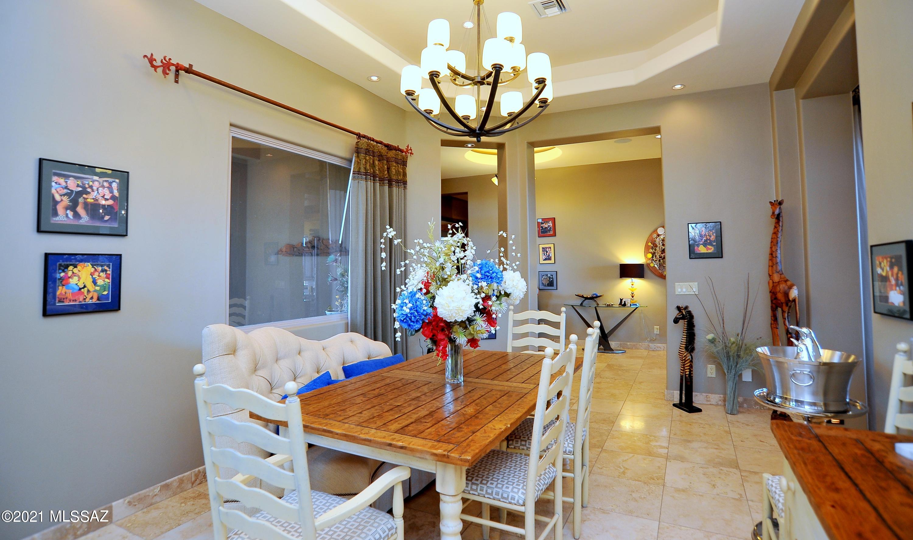 Los Arroyos Del Oeste (1-84) - Residential