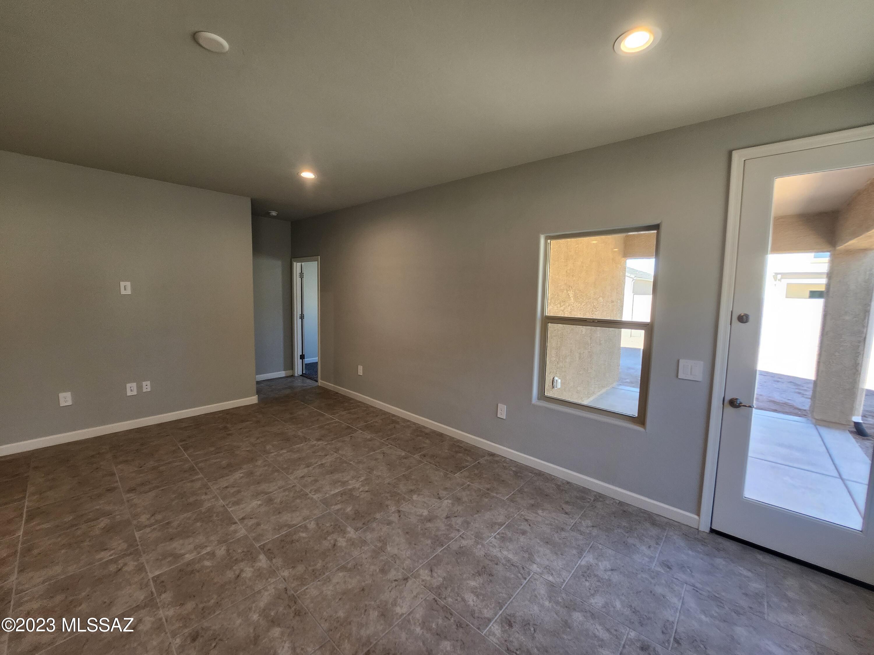 Saguaro Bloom 7A - Residential