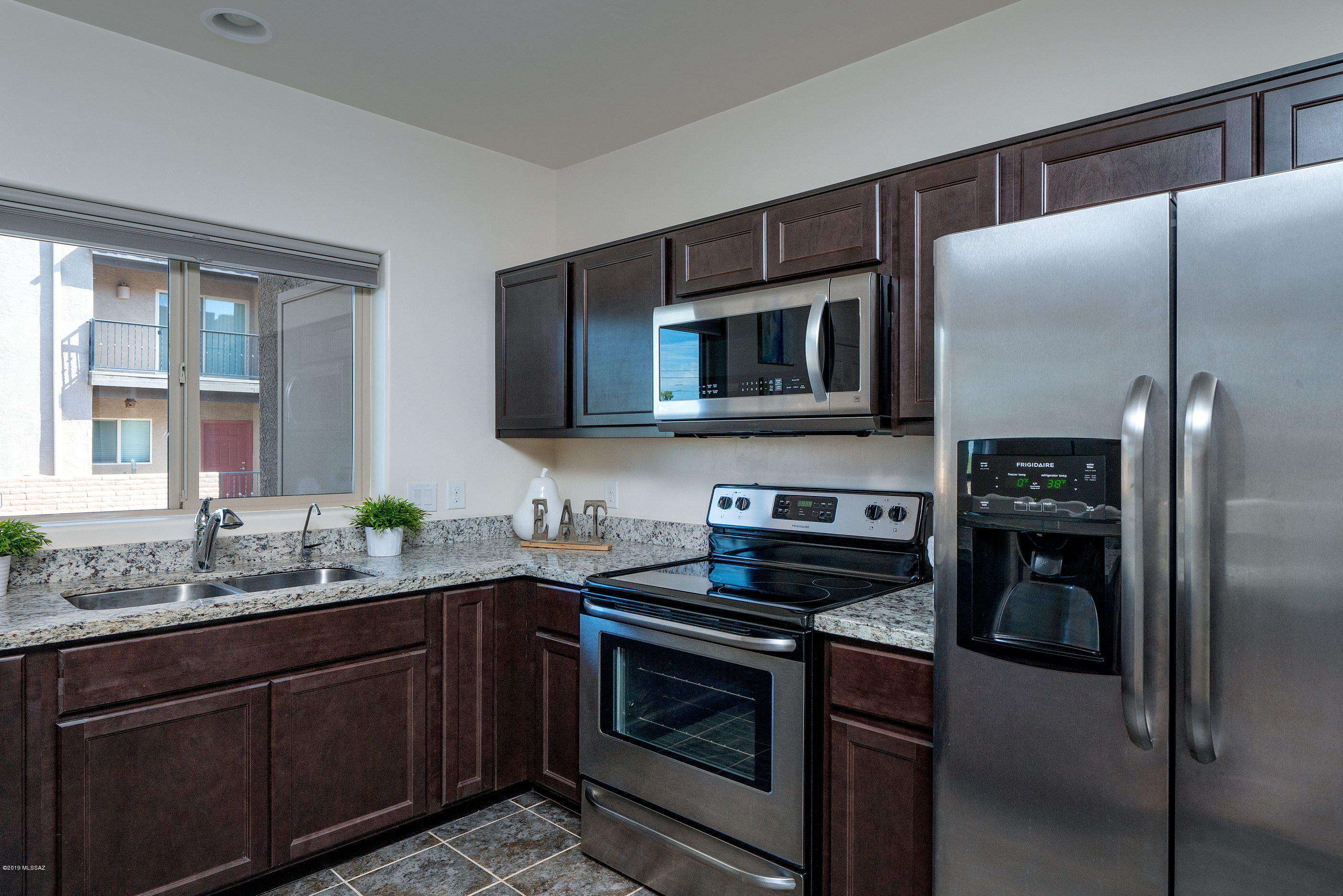 Stone Crossing Condominium - Residential