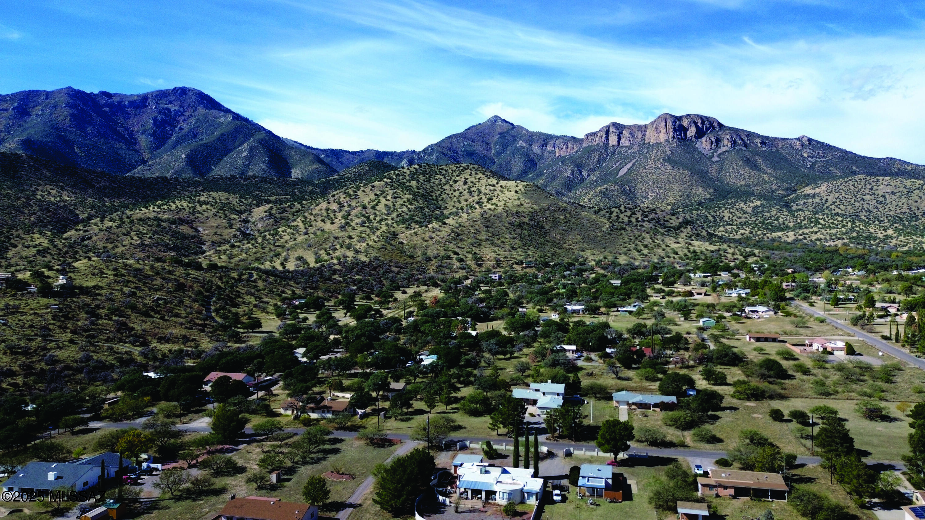 Here is your perfect location to build your dream house. Power and community water are available. Incredible views, close to Sierra Vista for shopping. Historic Tombstone and Bisbee are just a short drive away. With this 2.09 acres of Cochise County R-36 zoned property you can relax and enjoy the view. Seller financing available. Don't let this slip by. Make an offer!