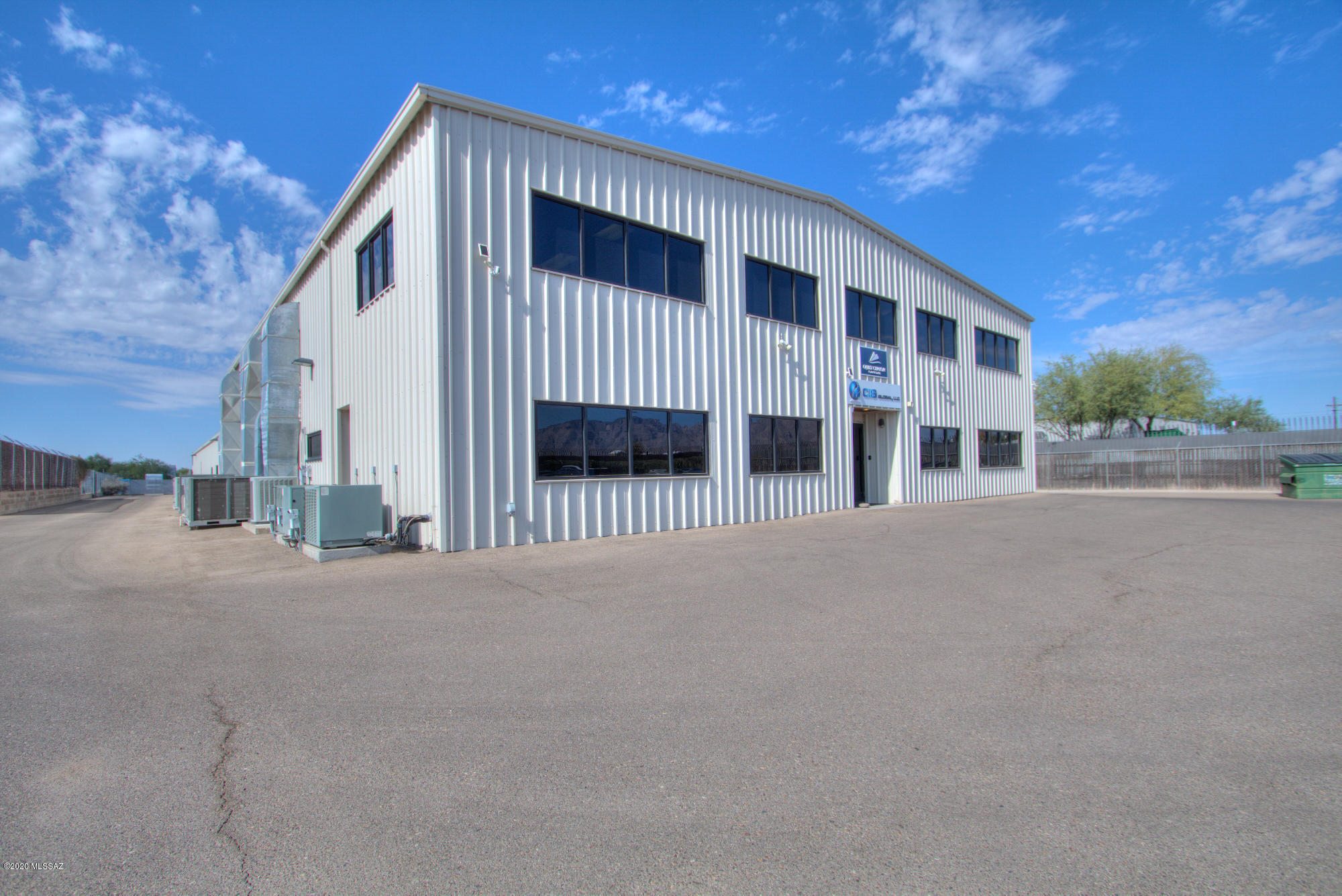 Extraordinary Office/ Warehouse Property
2-Office Suites w/ bath & showers and exterior access.
6 additional offices
Warehouse/manufacturing, conference room. 
Showrooms. 
Two server rooms.
Remodeled recently.
Move in ready site.