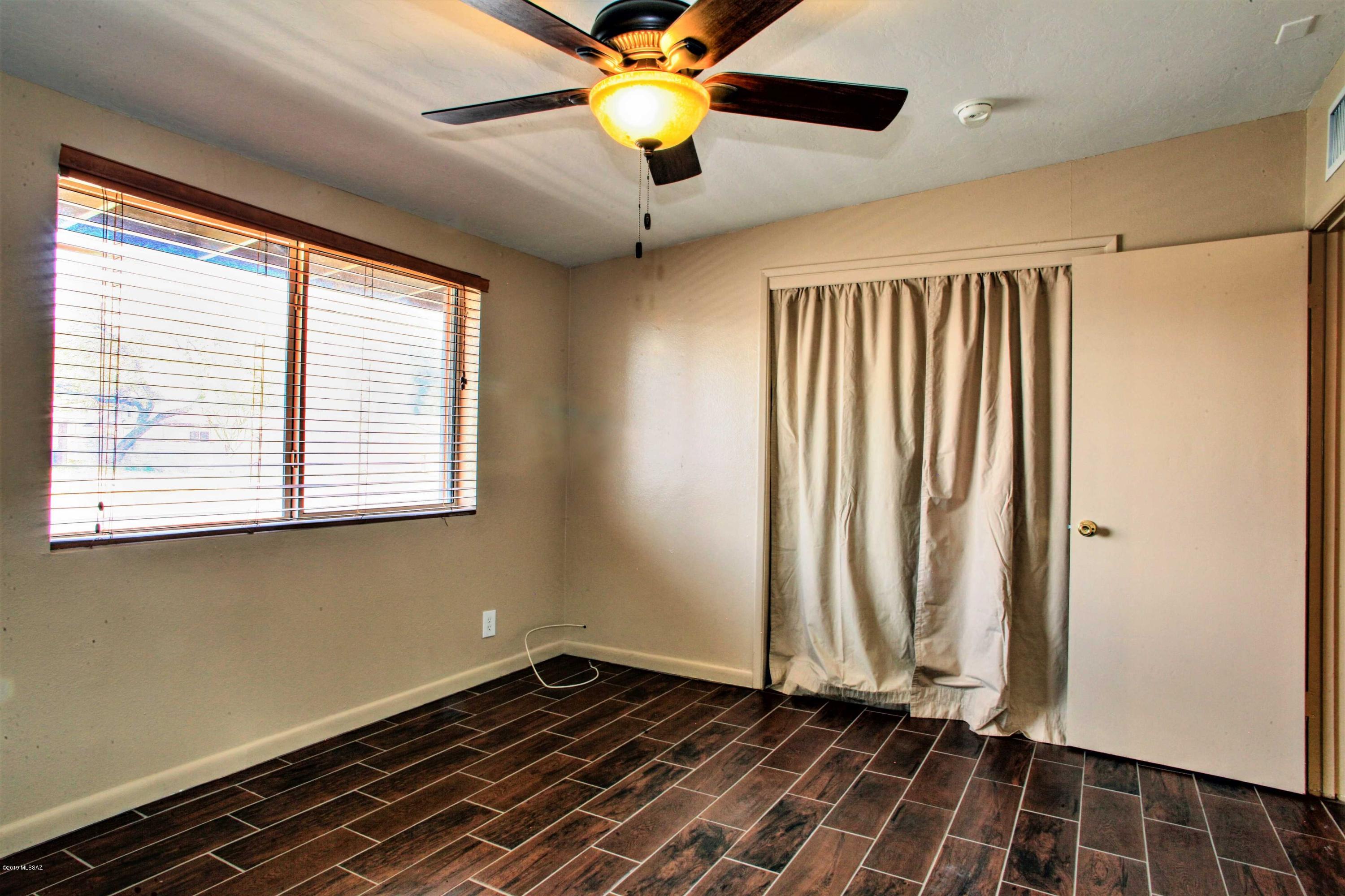 Columbus Park Condominiums (1-60) - Residential