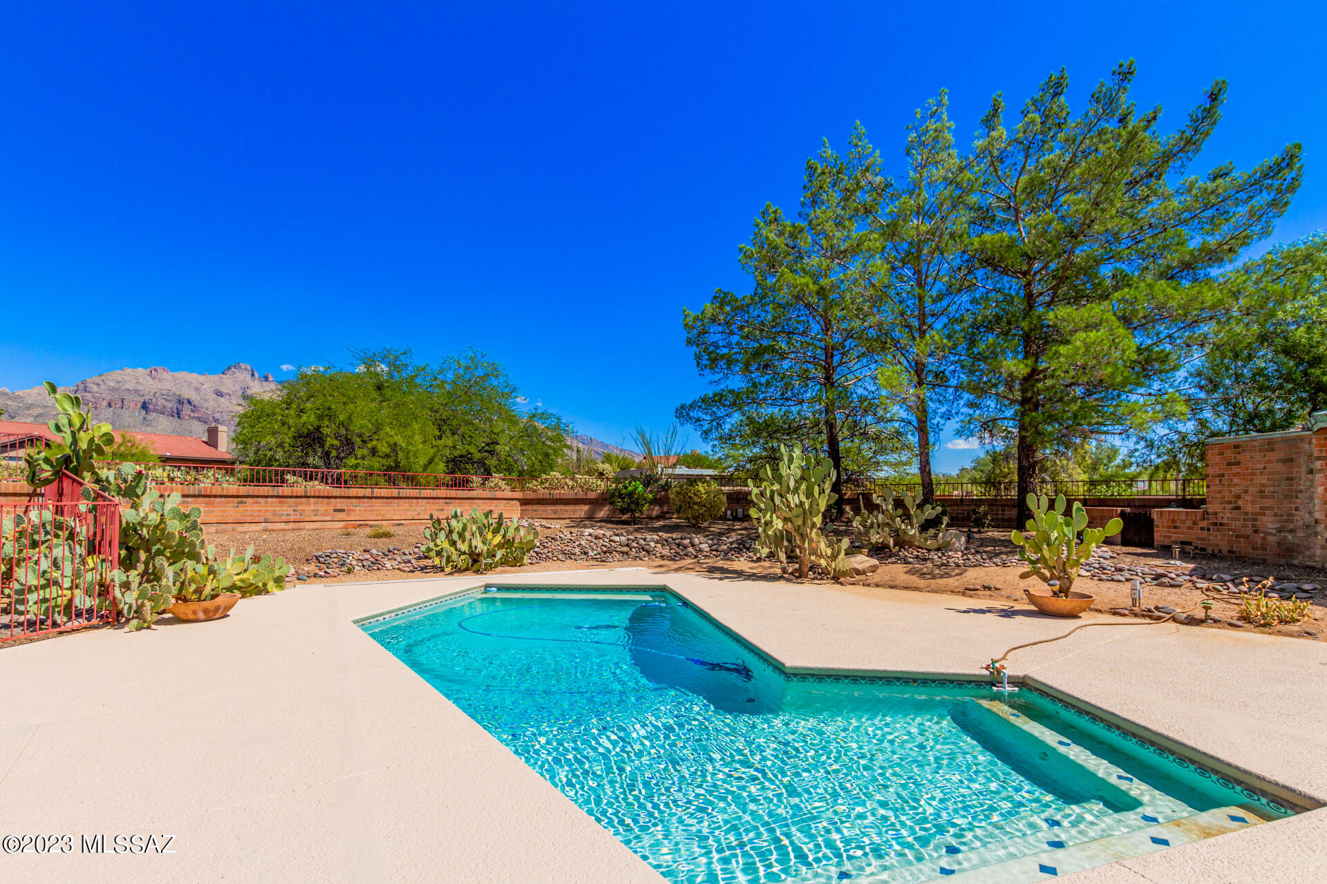 Orange Grove Hills (1-33) - Residential