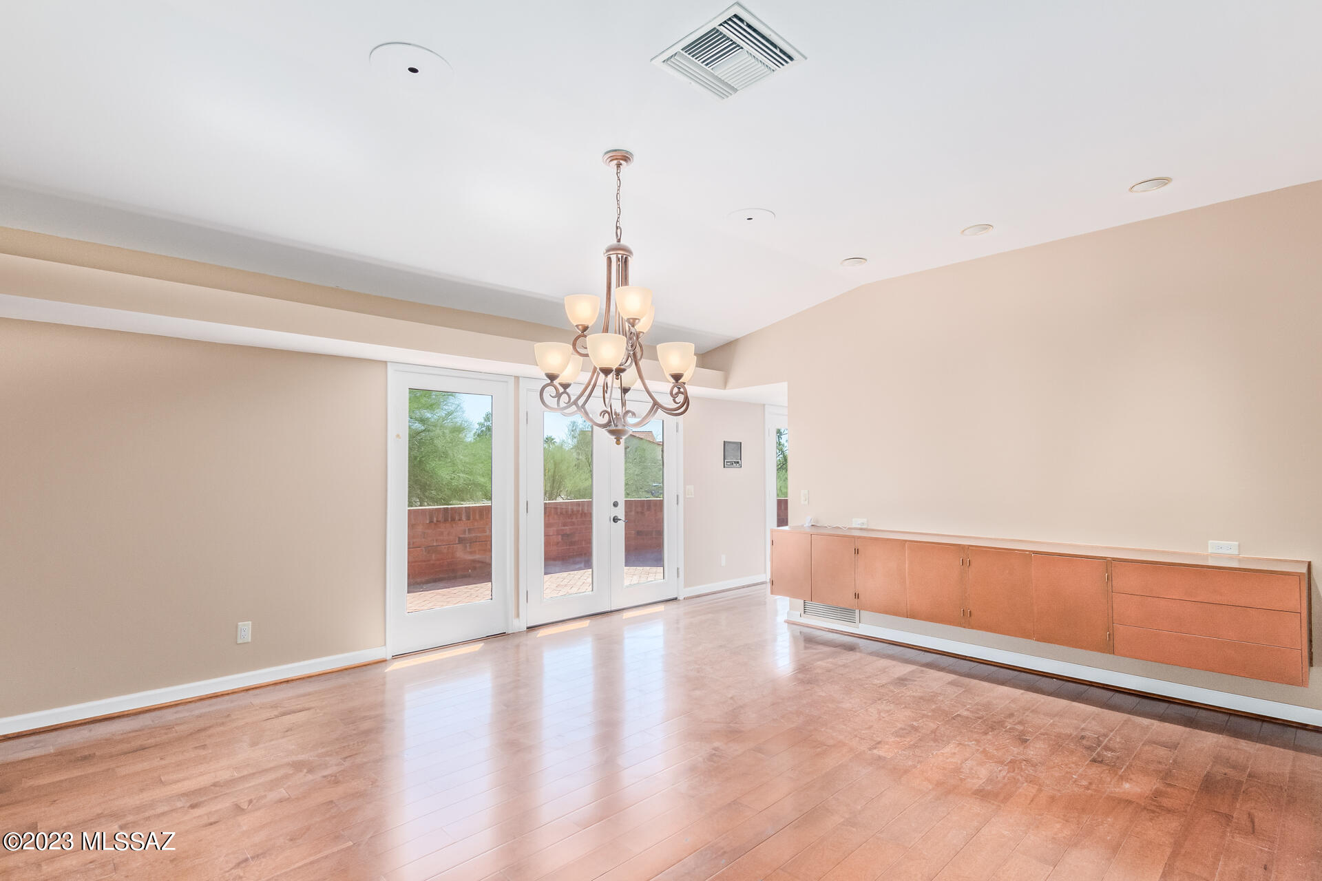 Orange Grove Hills (1-33) - Residential