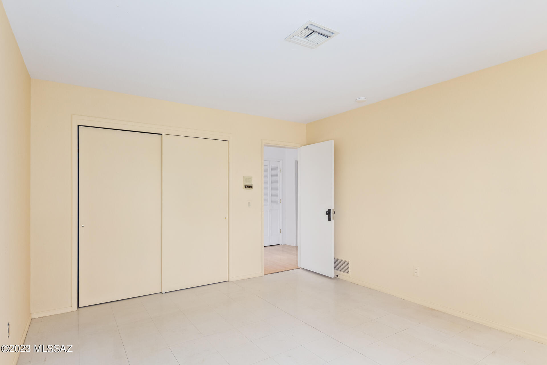 Orange Grove Hills (1-33) - Residential