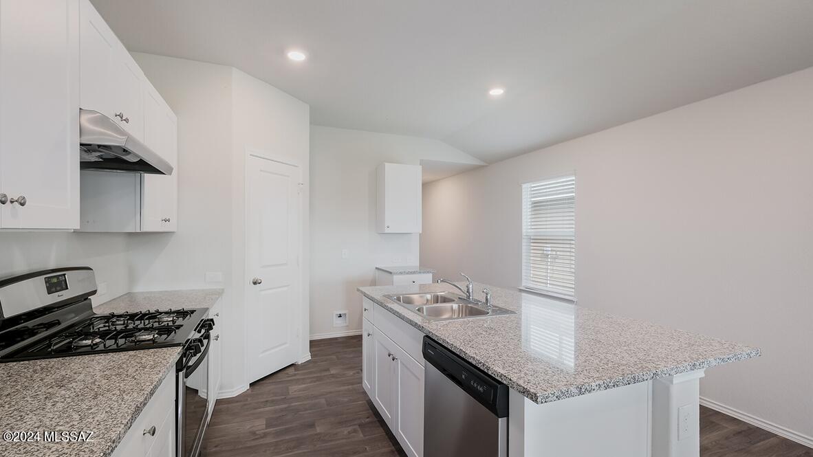 Blackhawk - Residential