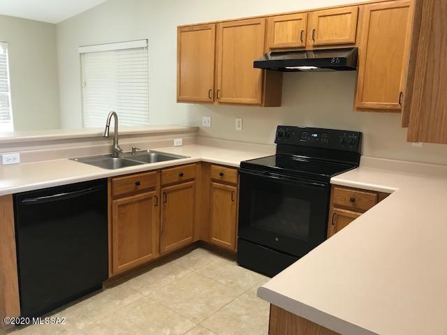 Sunrise Meadow At Rita Ranch (1-135) - Residential