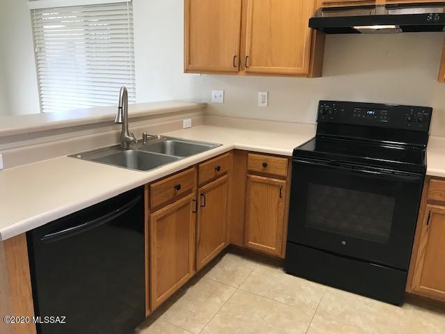 Sunrise Meadow At Rita Ranch (1-135) - Residential