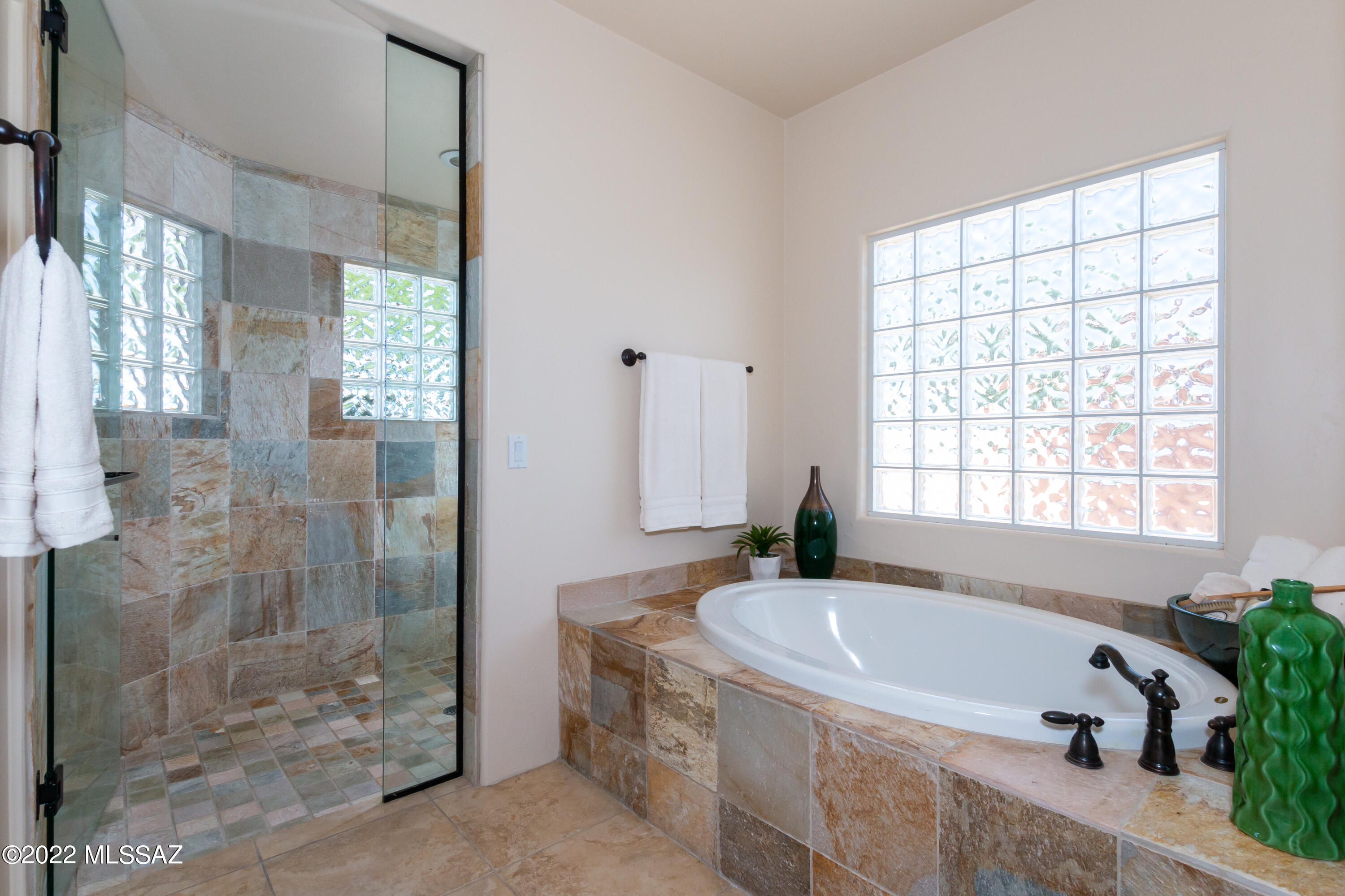 Pusch Ridge Vistas II (1-33) - Residential
