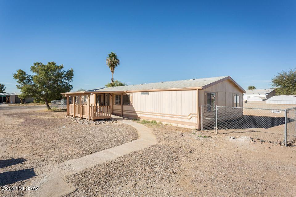 Generous sized 4 bed 2 bath home on large corner lot. This home features large living room formal dinning room, breakfast nook and informal living room. Updated with new flooring, paint and finishes. Don't pass up on seeing this large home at a great price.