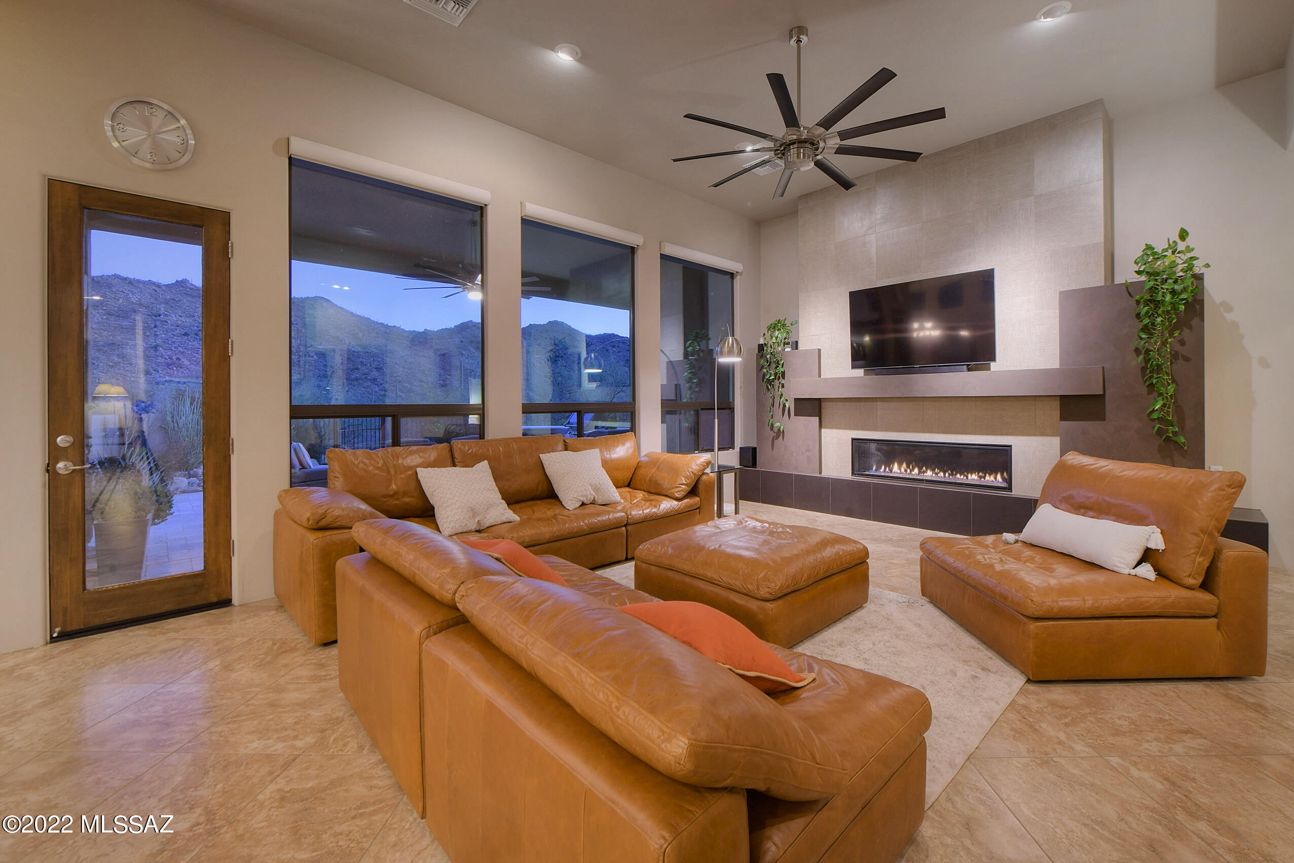 Canyon Pass V At Dove Mountain (280-331) - Residential