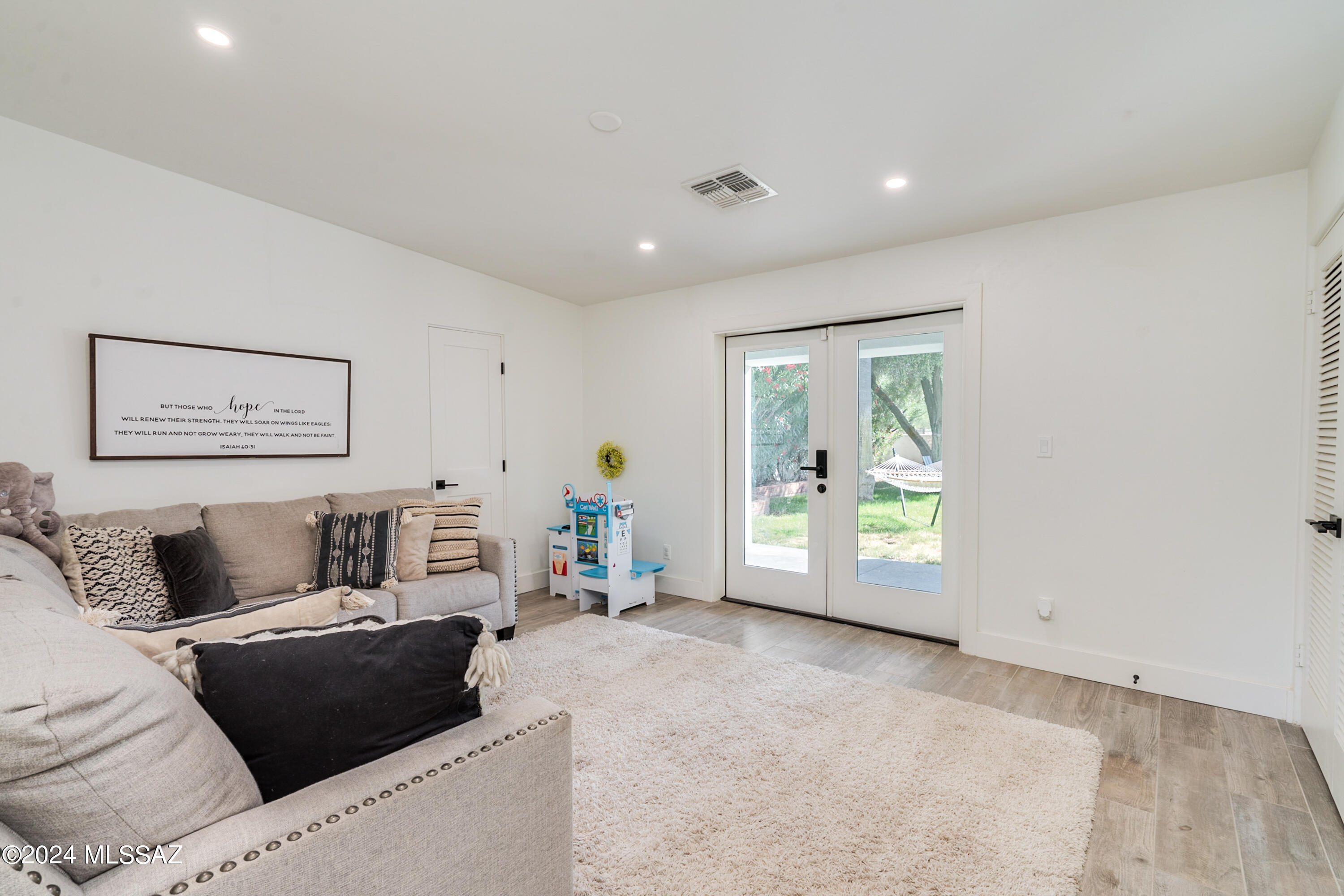 Country Club Estates NO. 1 - Residential