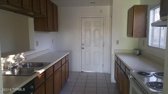 Saguaro Canyon (1-100) - Residential Lease