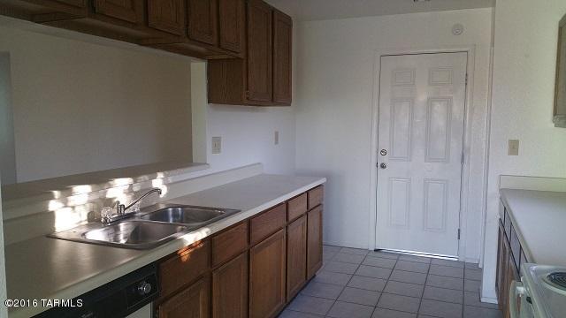Saguaro Canyon (1-100) - Residential Lease