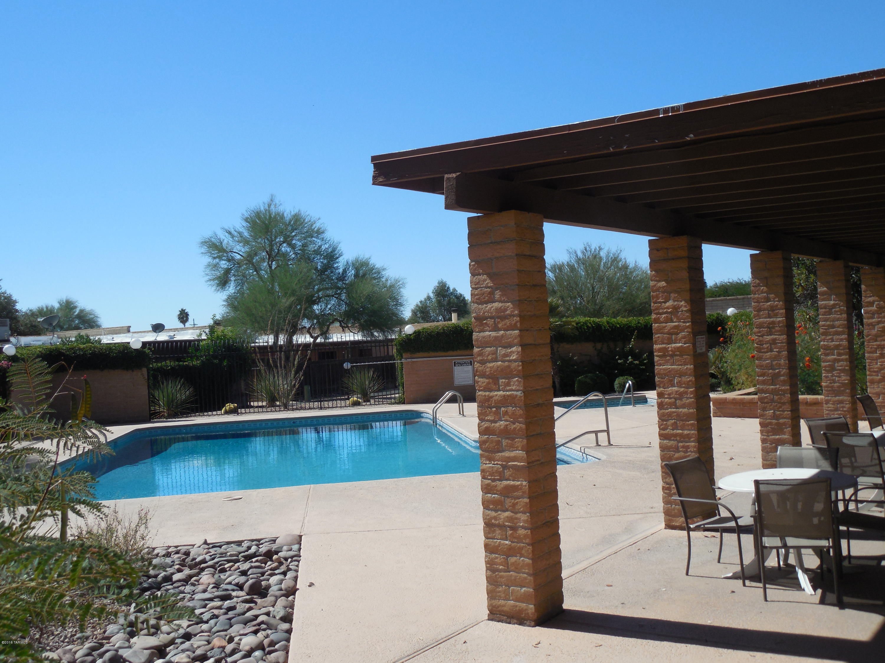 Mission Oaks (1-90) - Residential