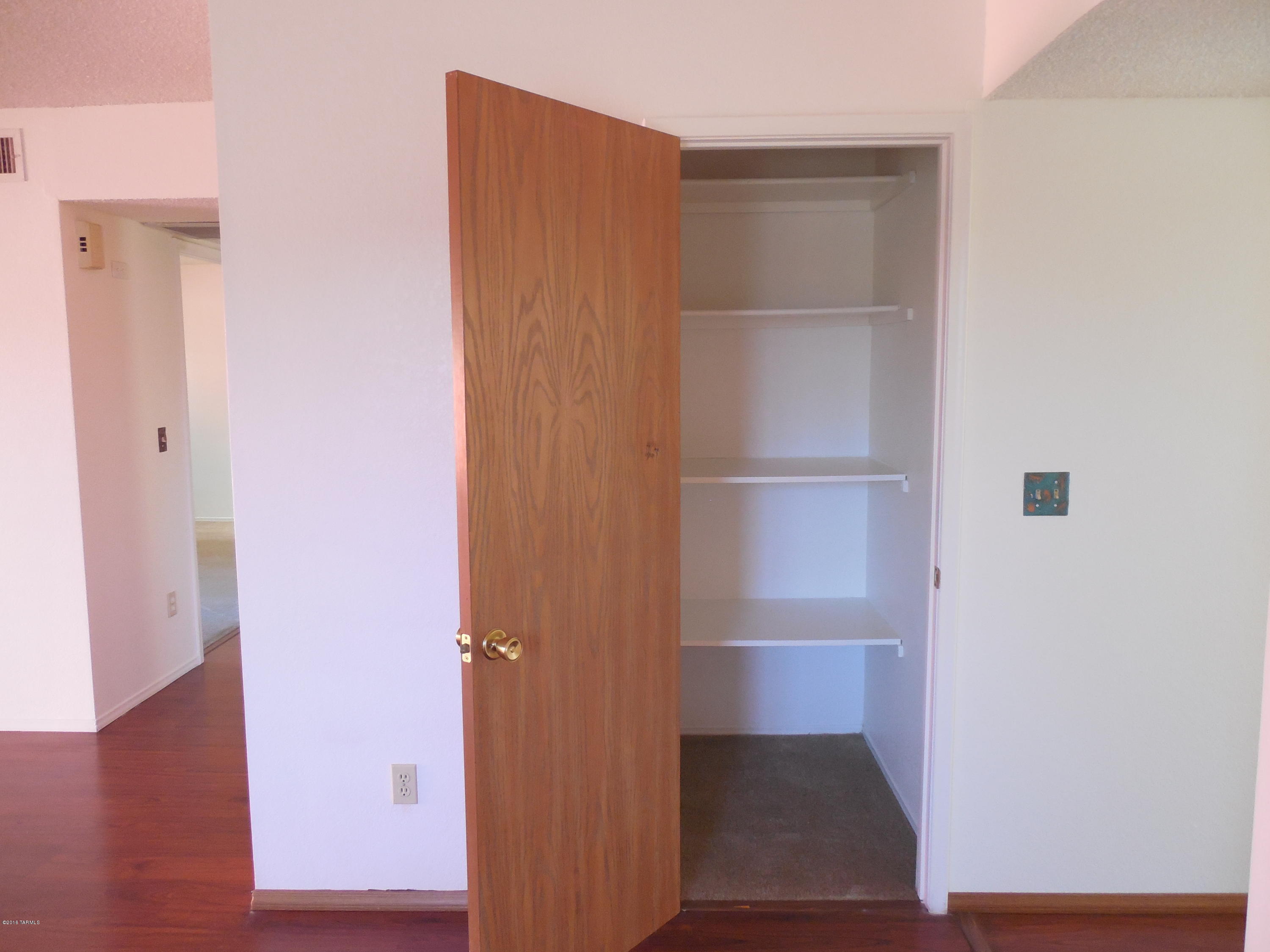 Mission Oaks (1-90) - Residential