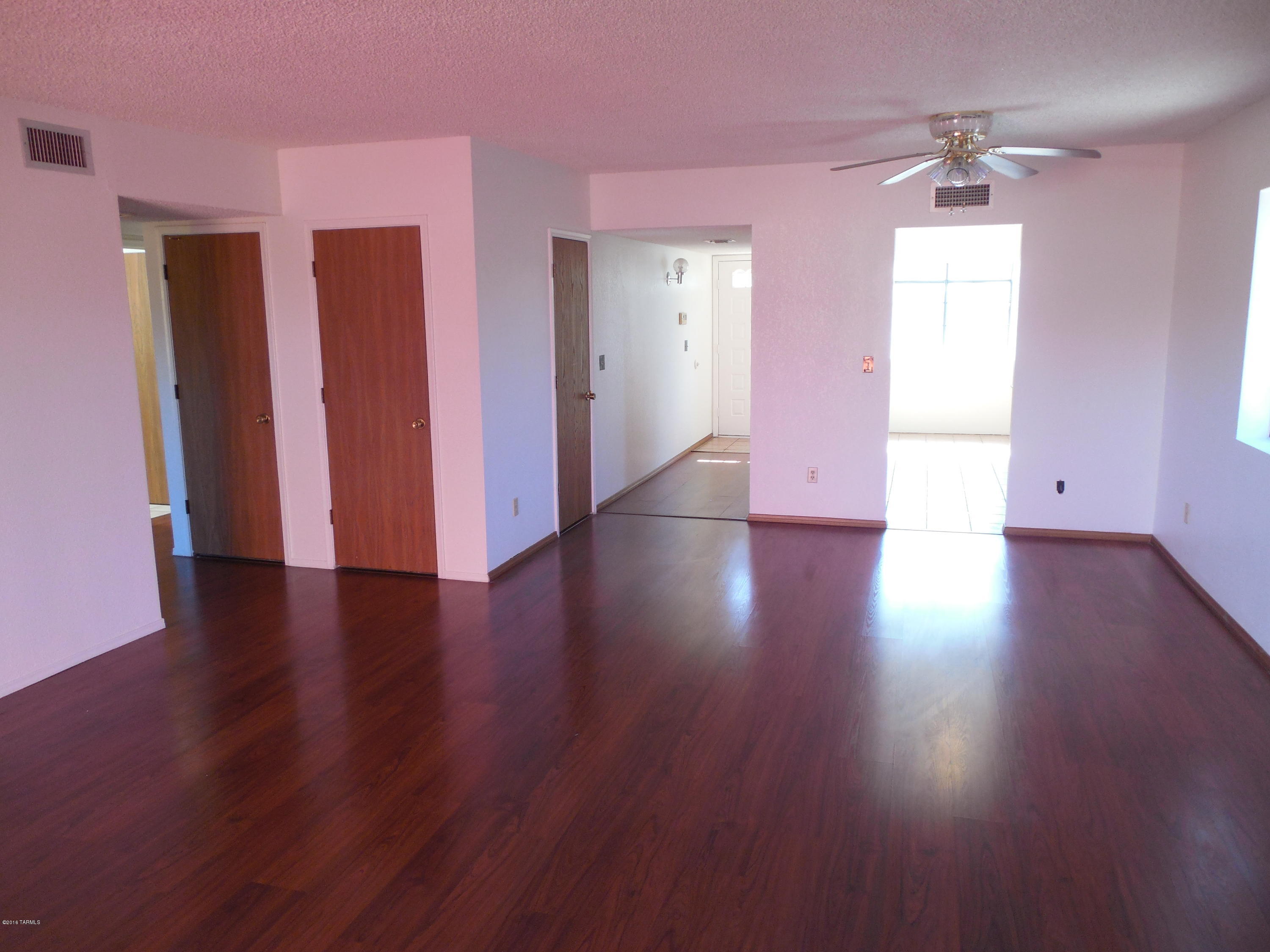 Mission Oaks (1-90) - Residential
