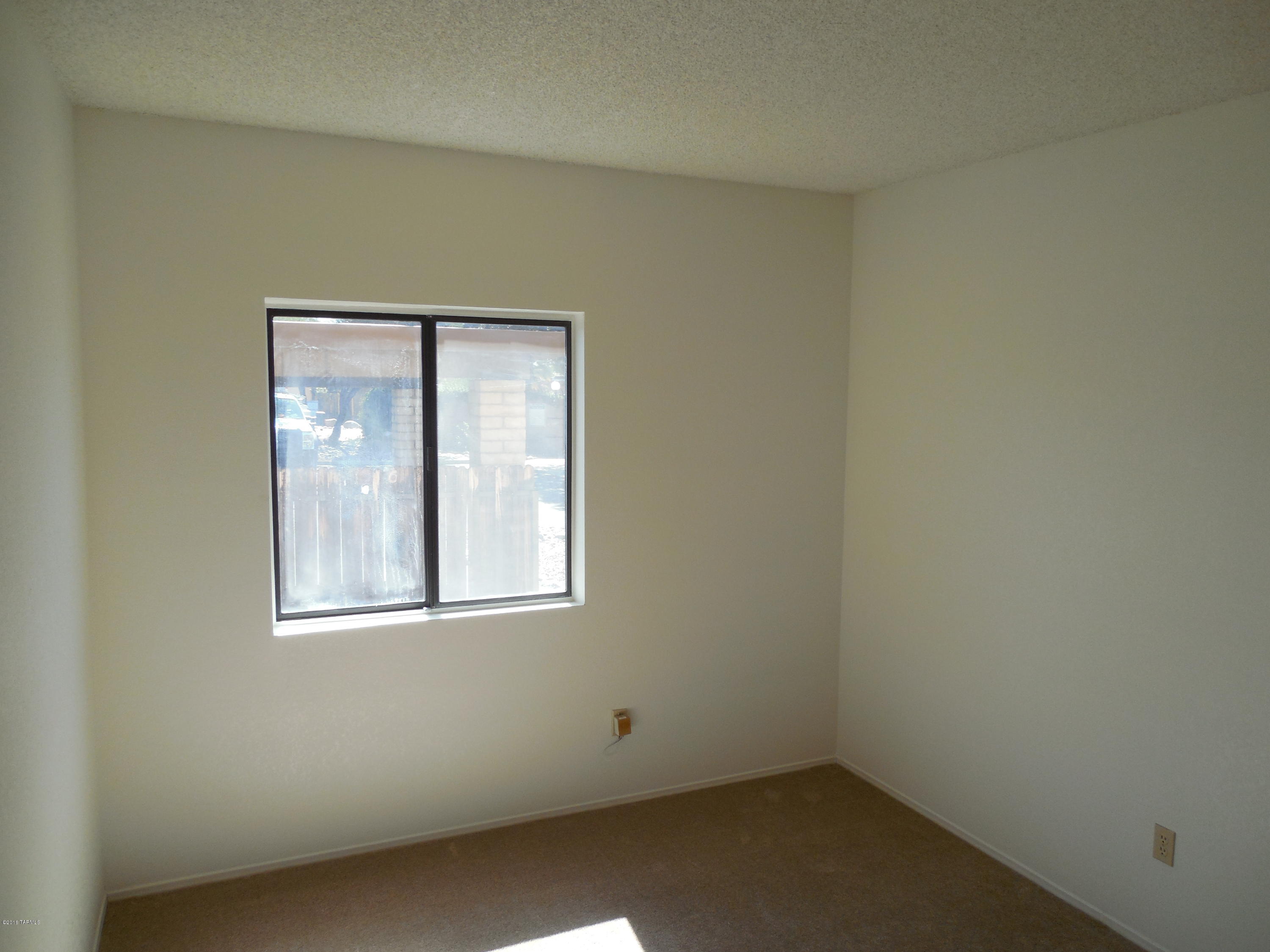 Mission Oaks (1-90) - Residential