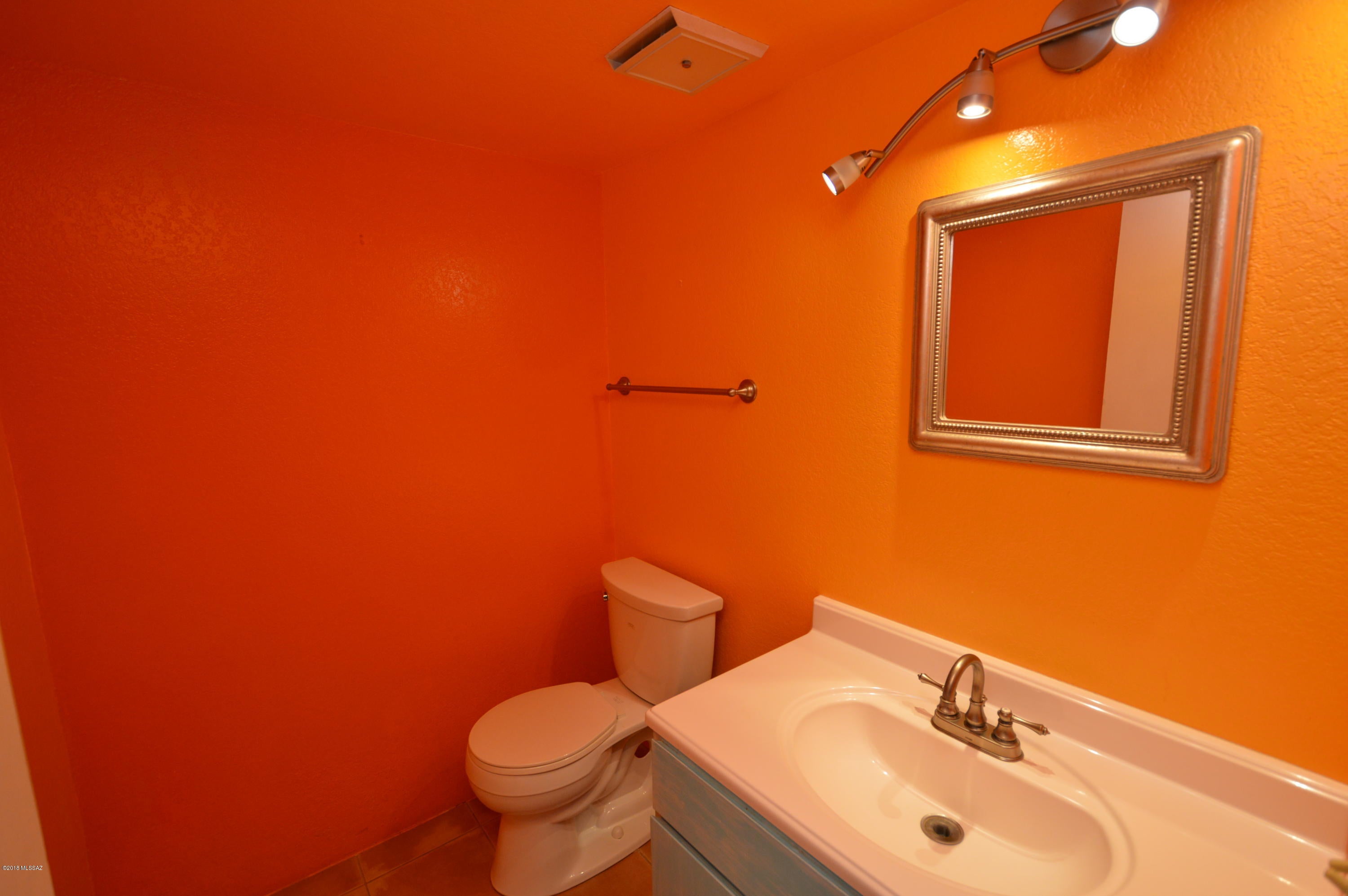 Orchard River (1-138) - Residential Lease
