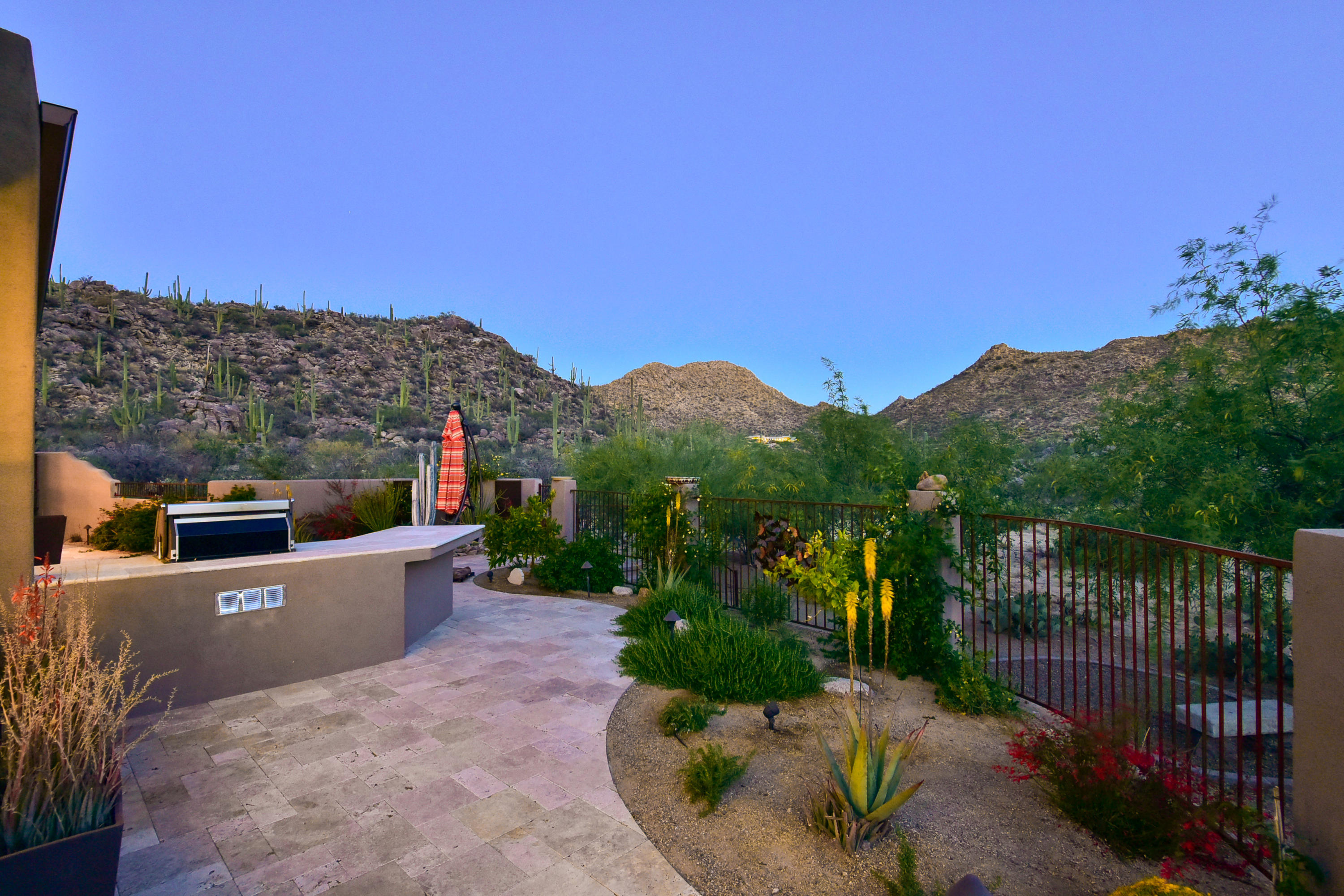 Canyon Pass At Dove Mountain - Residential