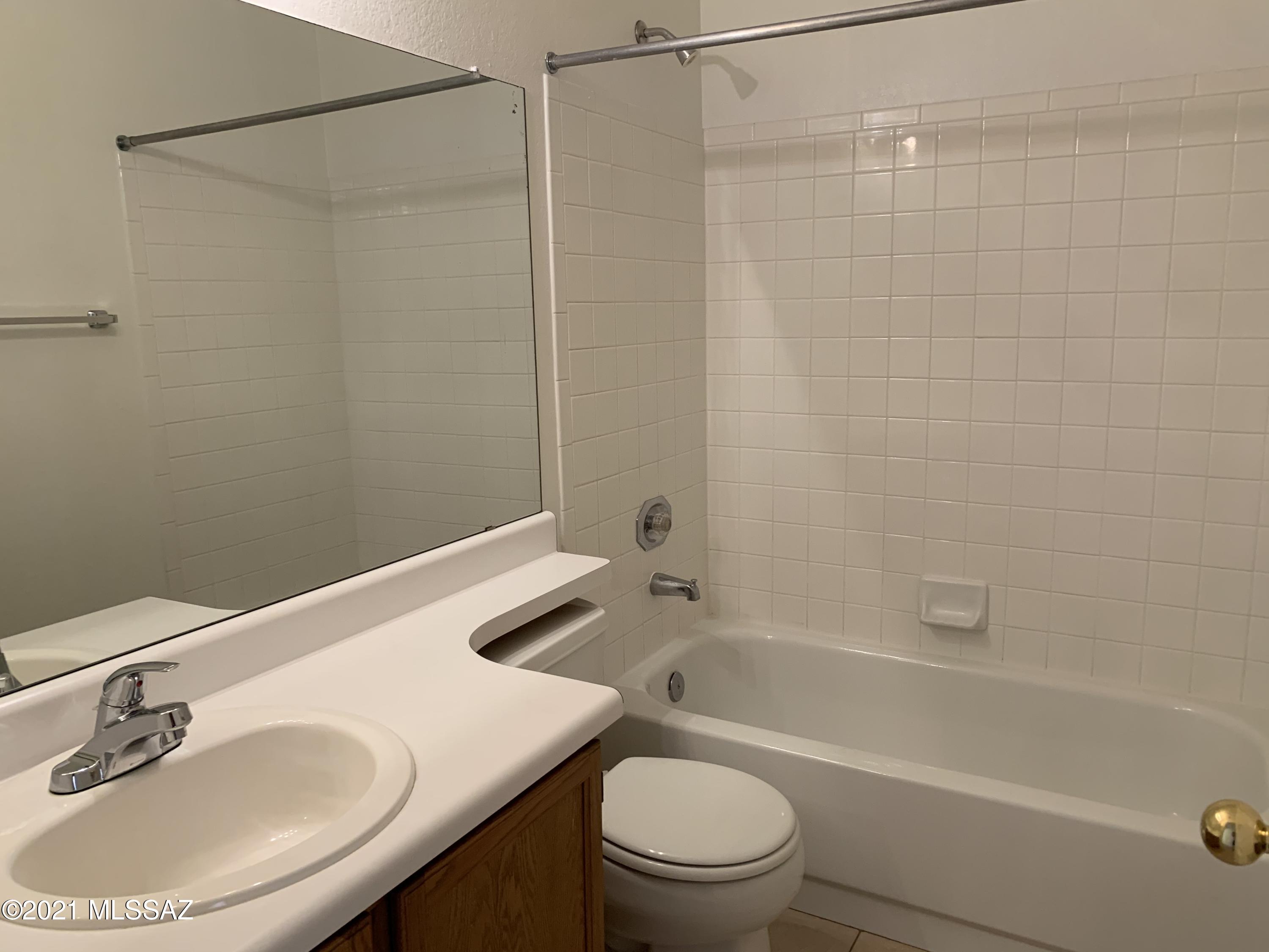 North Ranch (1-187) - Residential Lease