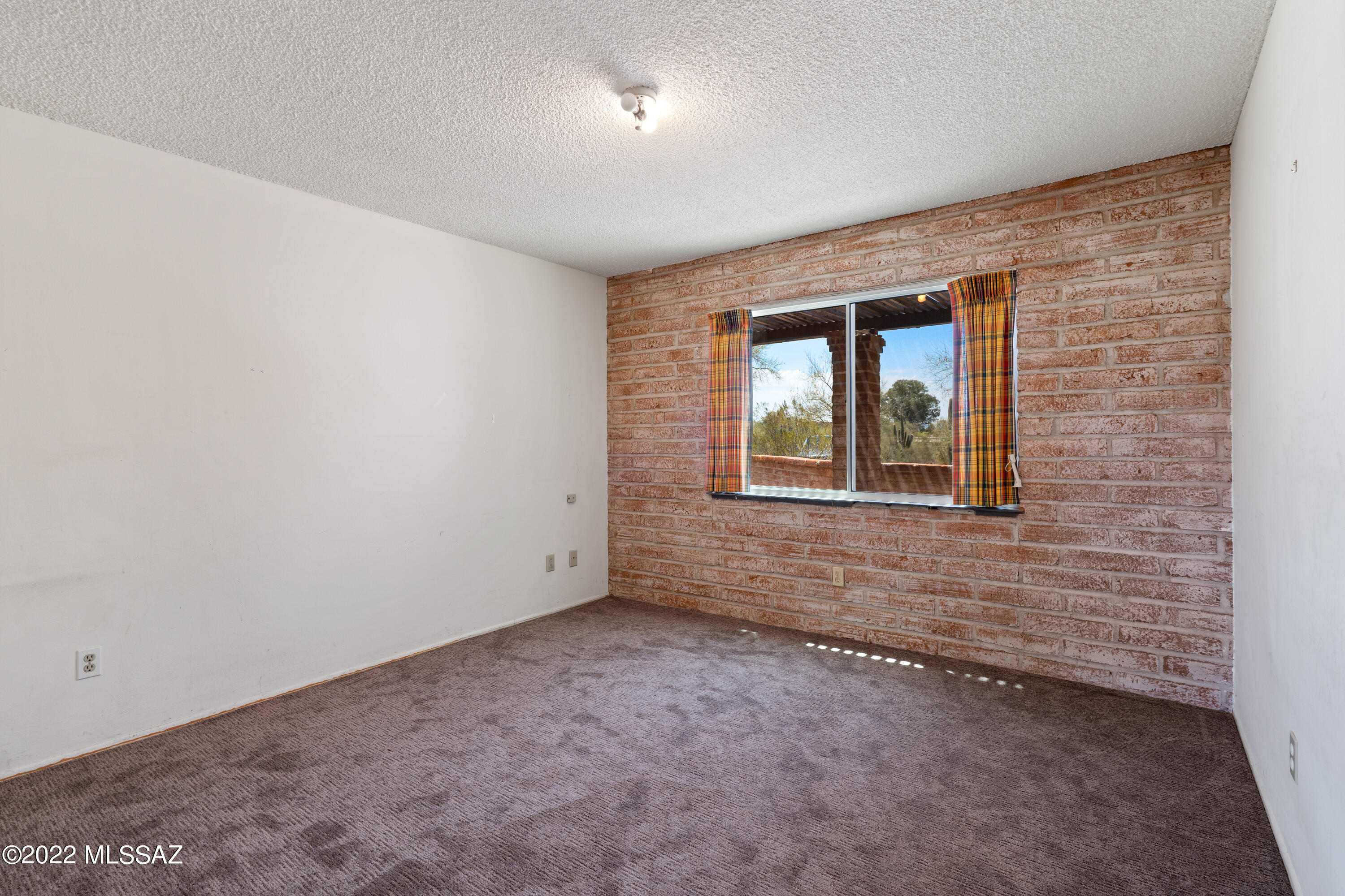 Catalina Foothills Estates NO. 7 (44-120) - Residential